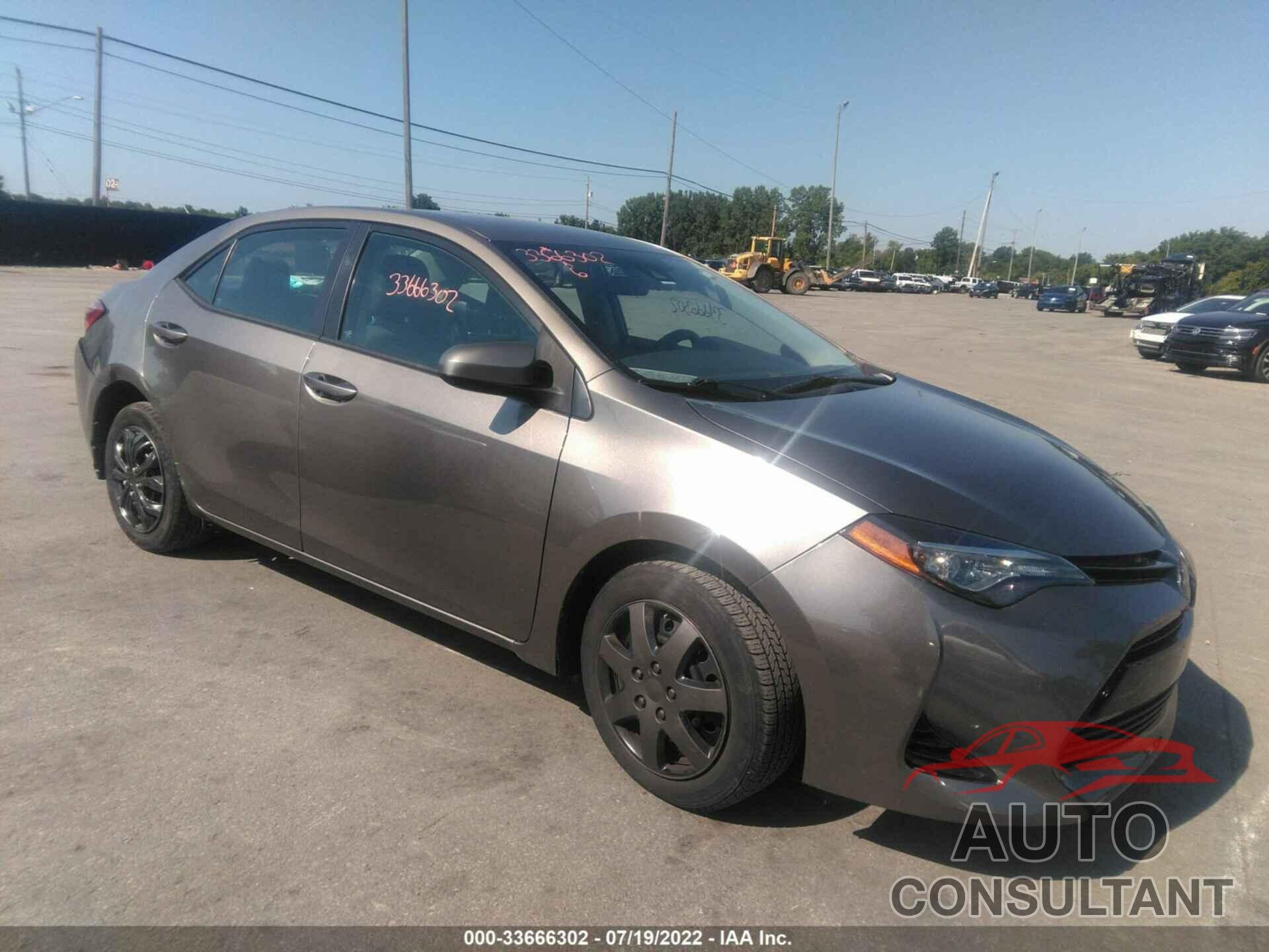 TOYOTA COROLLA 2017 - 5YFBURHE6HP569048