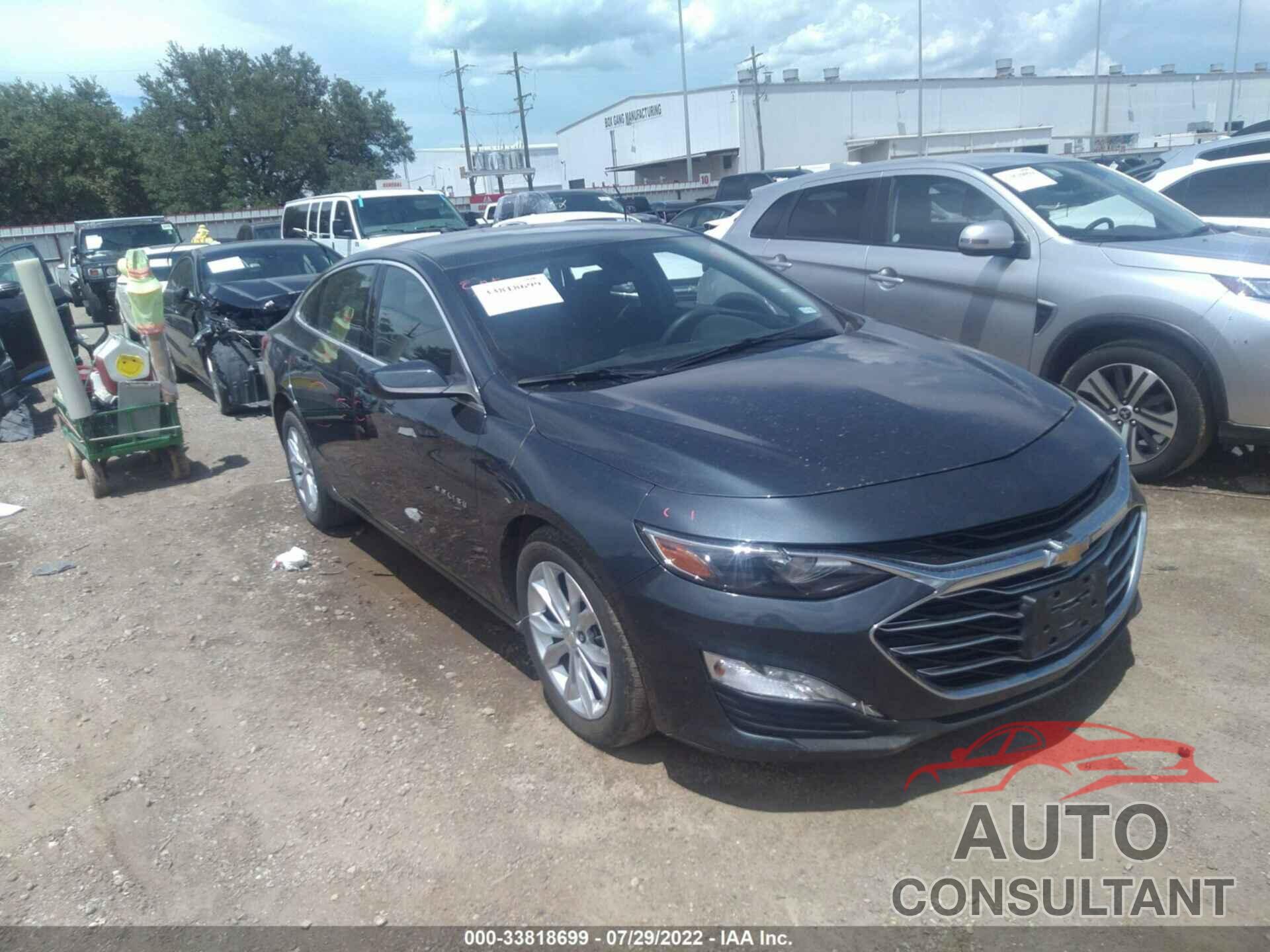 CHEVROLET MALIBU 2020 - 1G1ZD5ST8LF031717