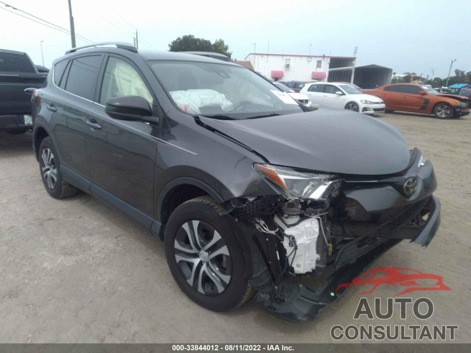 TOYOTA RAV4 2018 - JTMZFREV5JJ205159