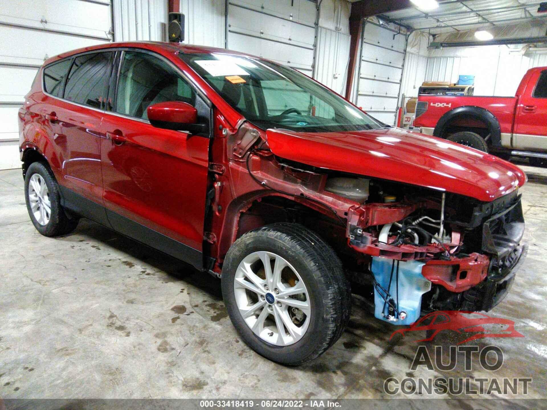 FORD ESCAPE 2019 - 1FMCU9GD9KUA79402