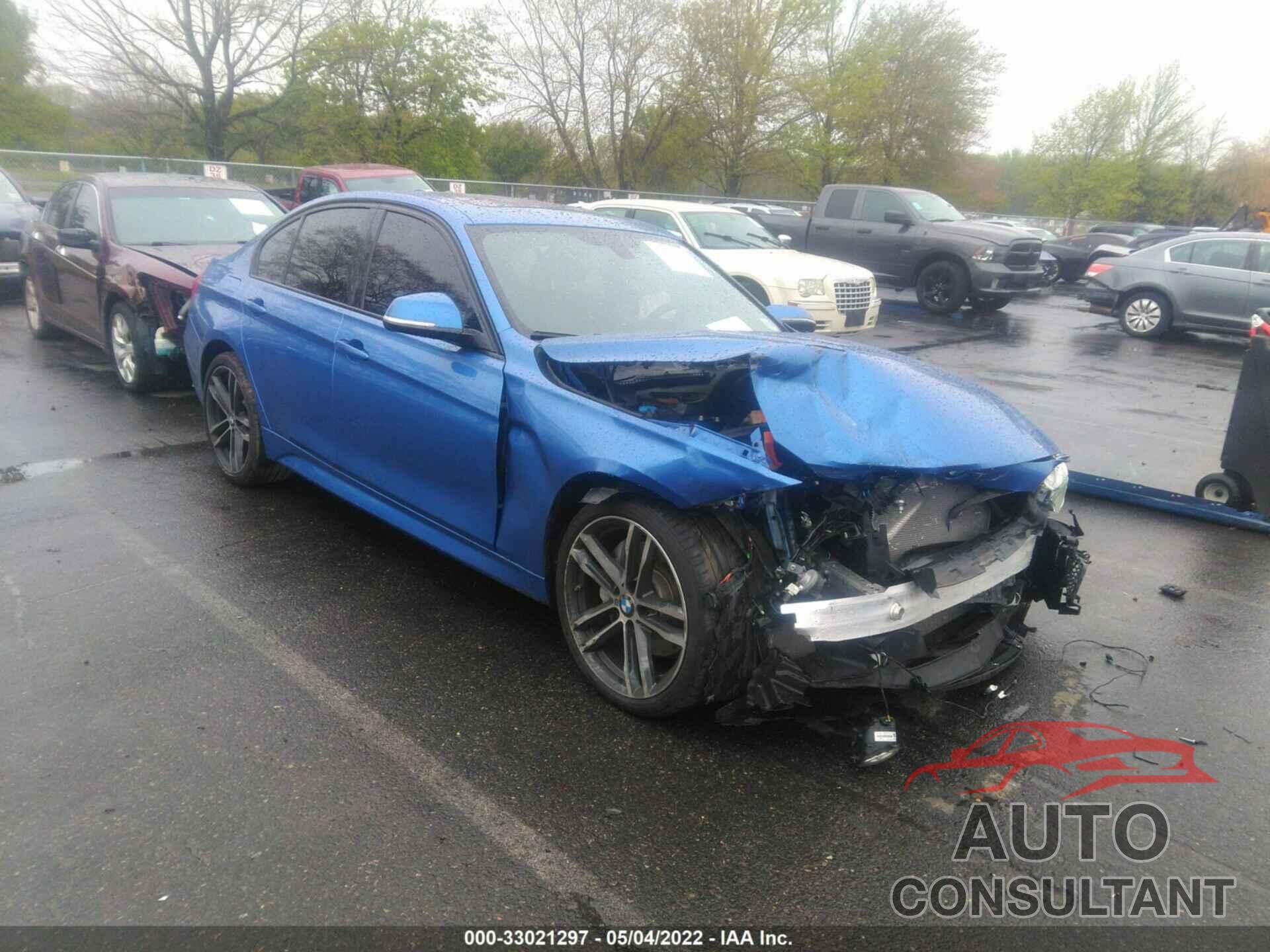 BMW 3 SERIES 2018 - WBA8B7G5XJNV10901