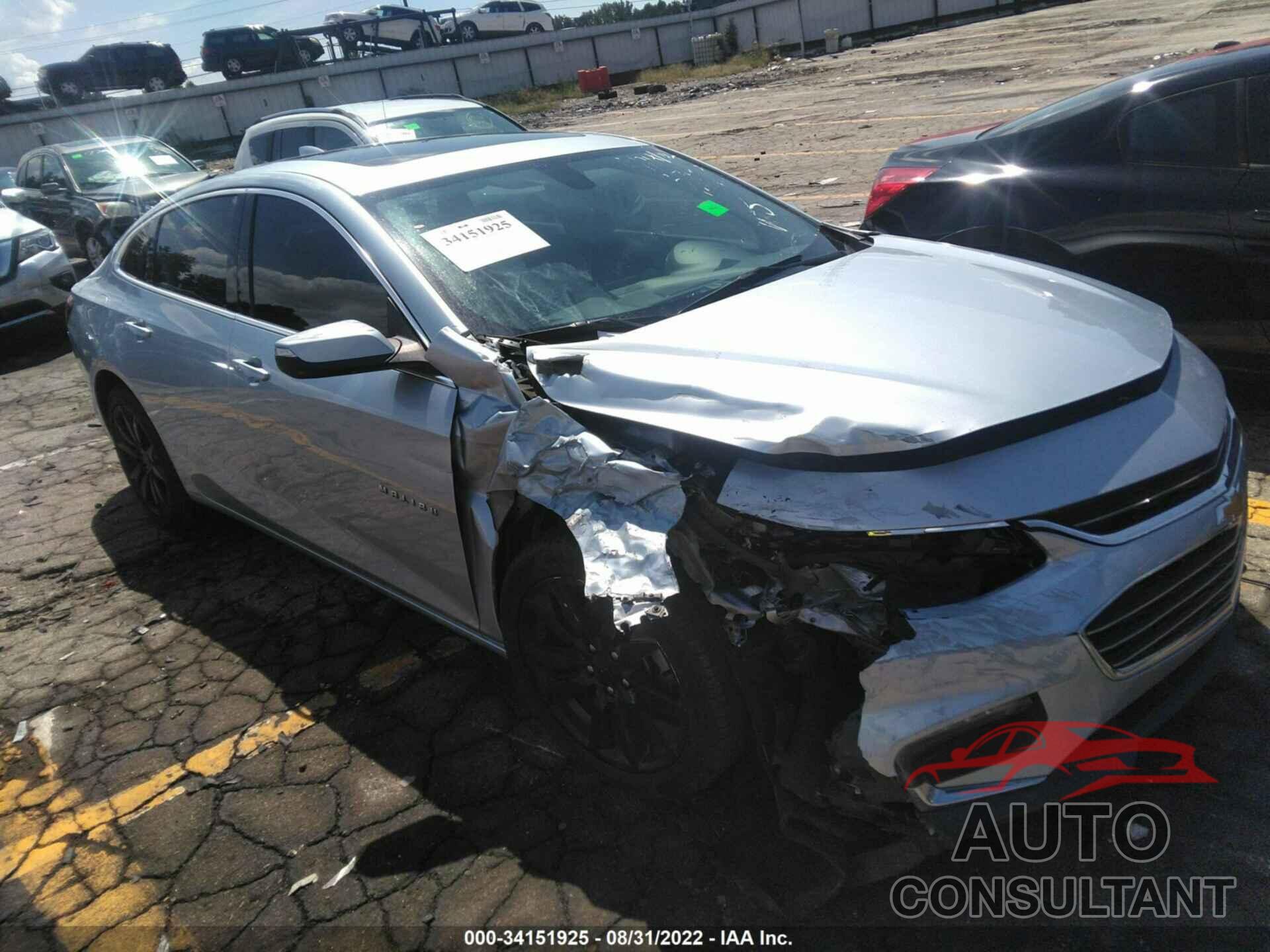 CHEVROLET MALIBU 2017 - 1G1ZE5ST1HF183343