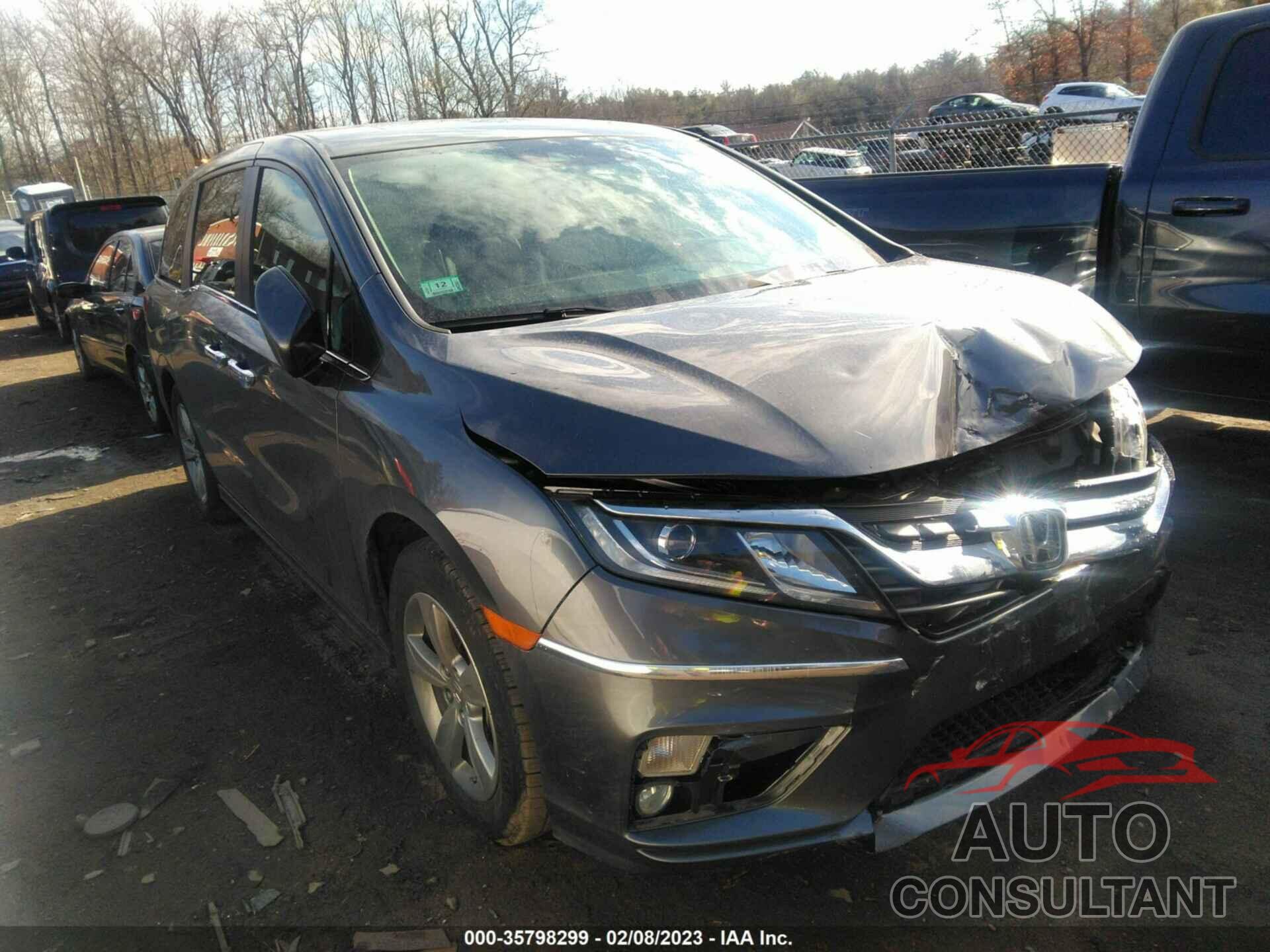 HONDA ODYSSEY 2018 - 5FNRL6H77JB039089