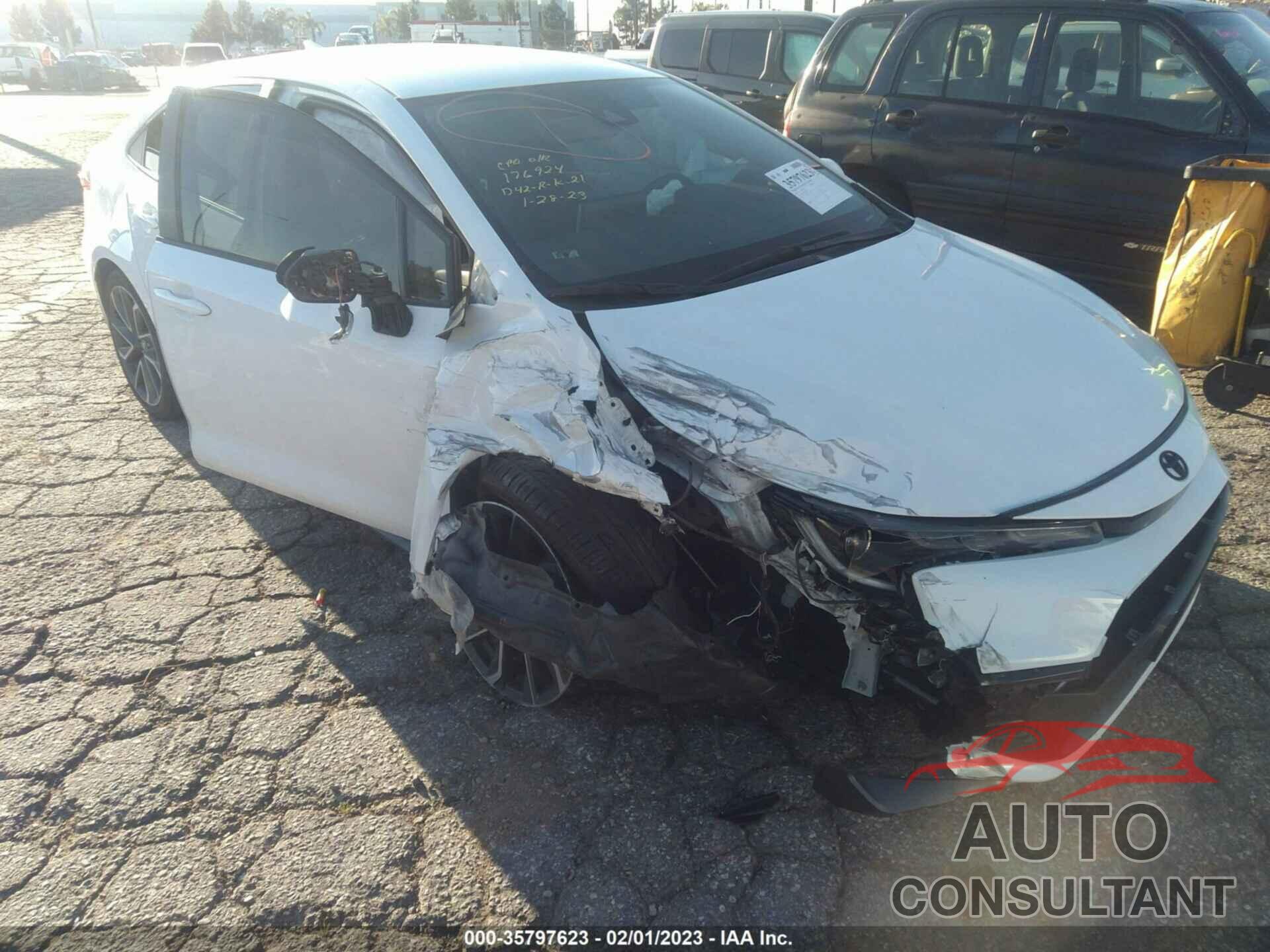TOYOTA COROLLA 2020 - 5YFS4RCE1LP052224