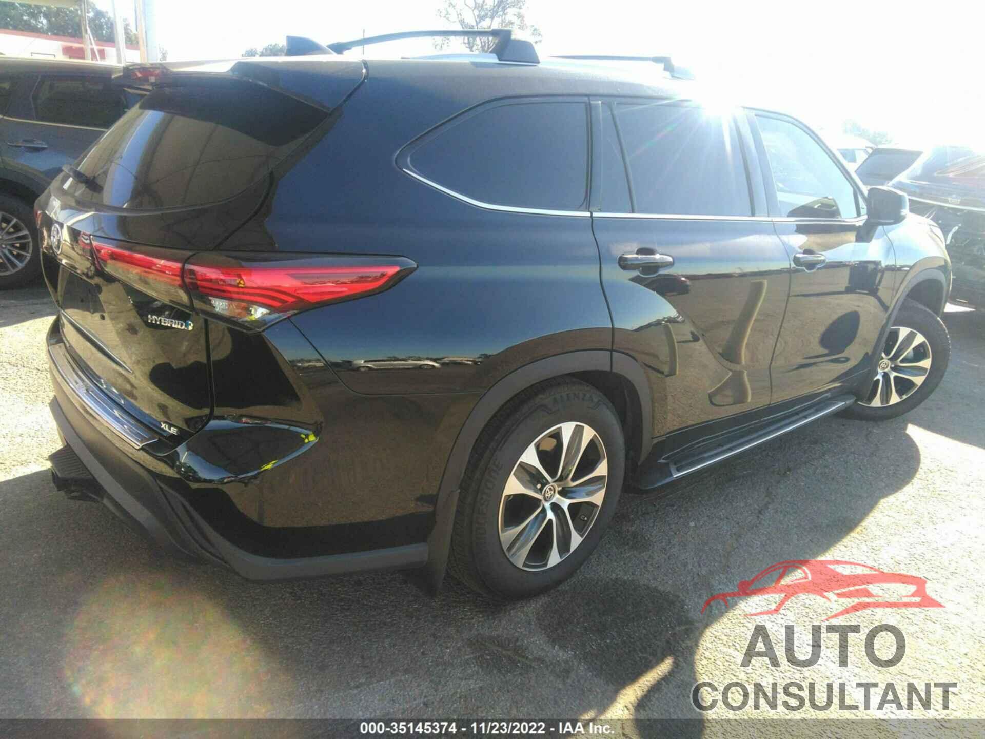 TOYOTA HIGHLANDER 2022 - 5TDHARAH0NS510975
