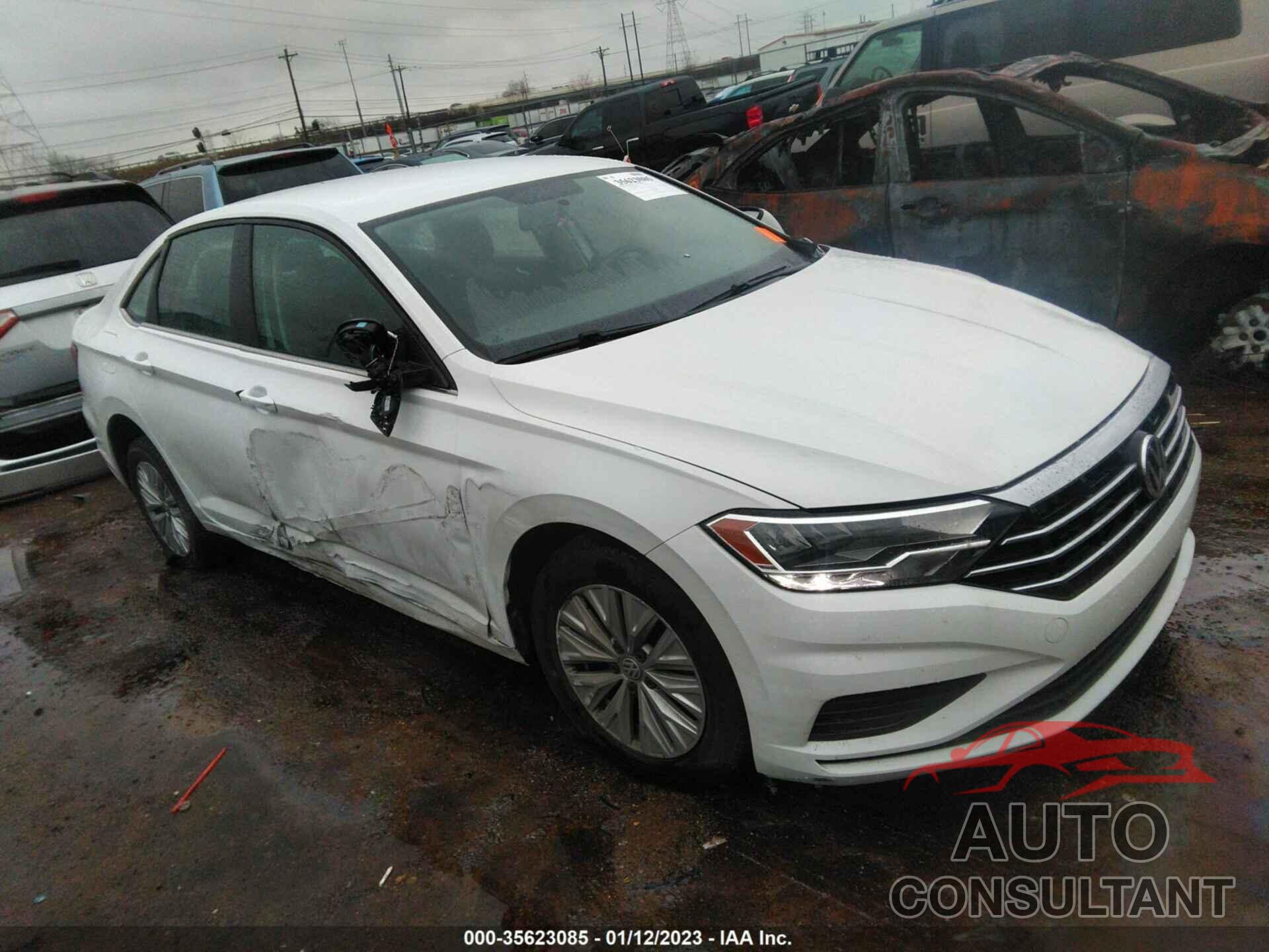 VOLKSWAGEN JETTA 2019 - 3VWCB7BU2KM267959