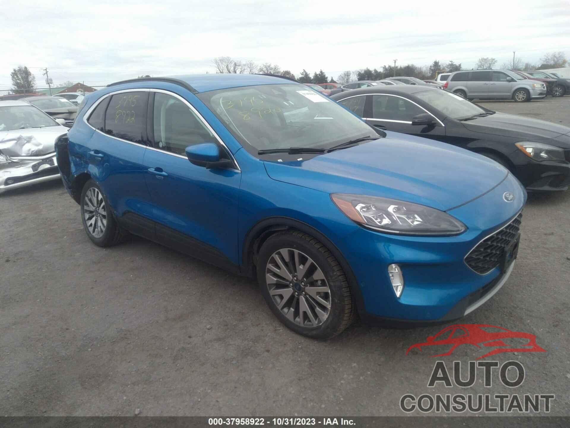 FORD ESCAPE 2021 - 1FMCU9J9XMUA70957