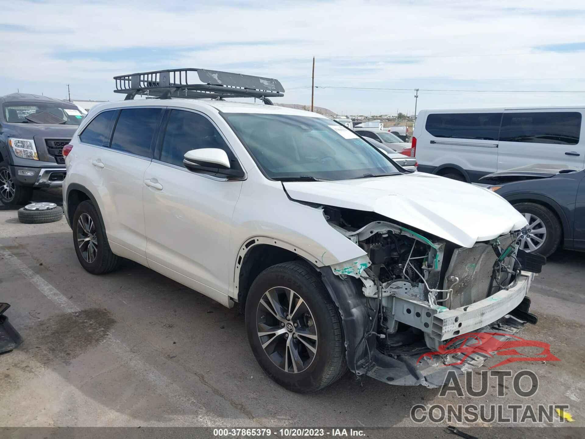 TOYOTA HIGHLANDER 2018 - 5TDZARFH2JS039063