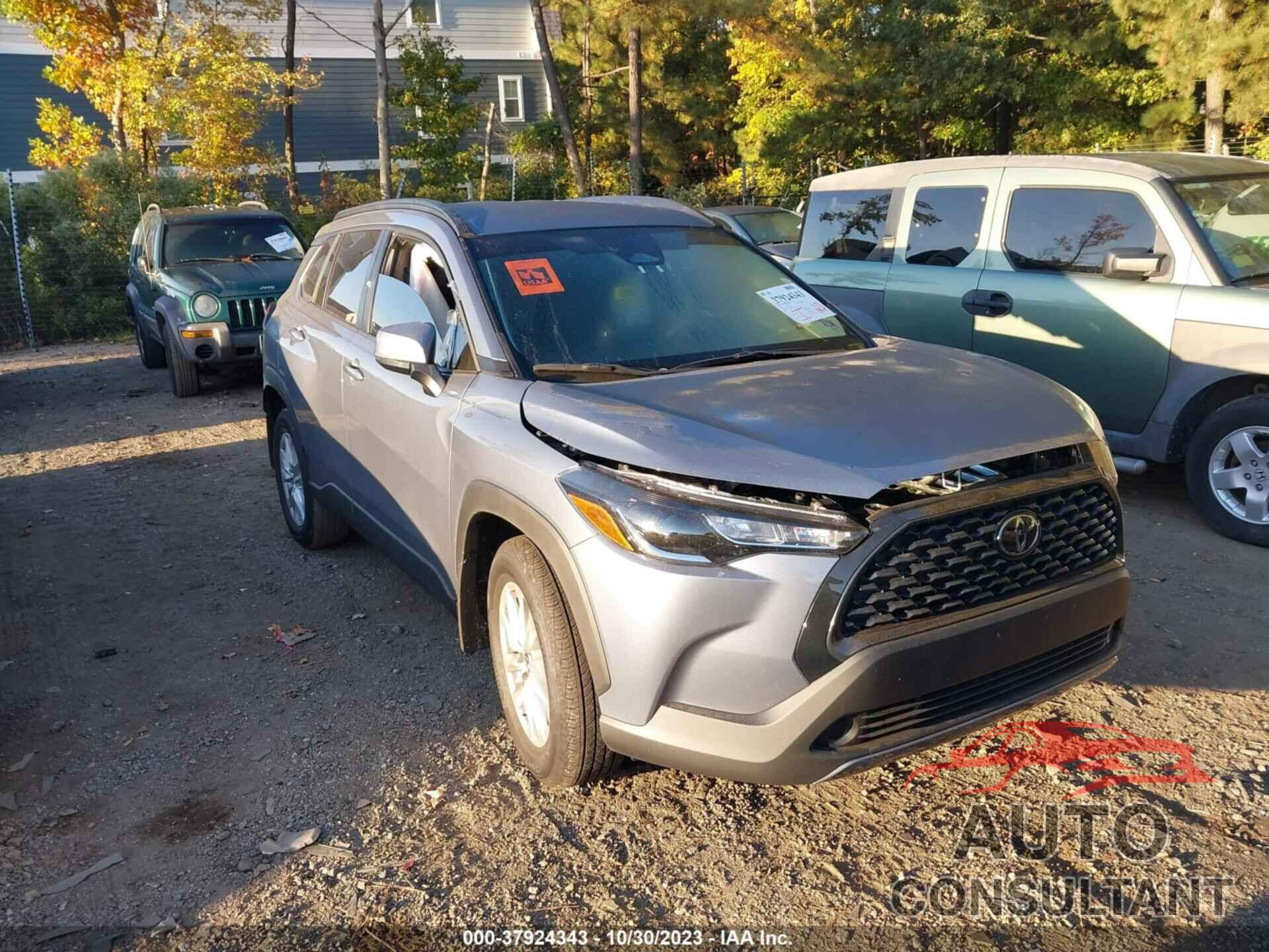 TOYOTA COROLLA CROSS 2023 - 7MUCAABG1PV064751