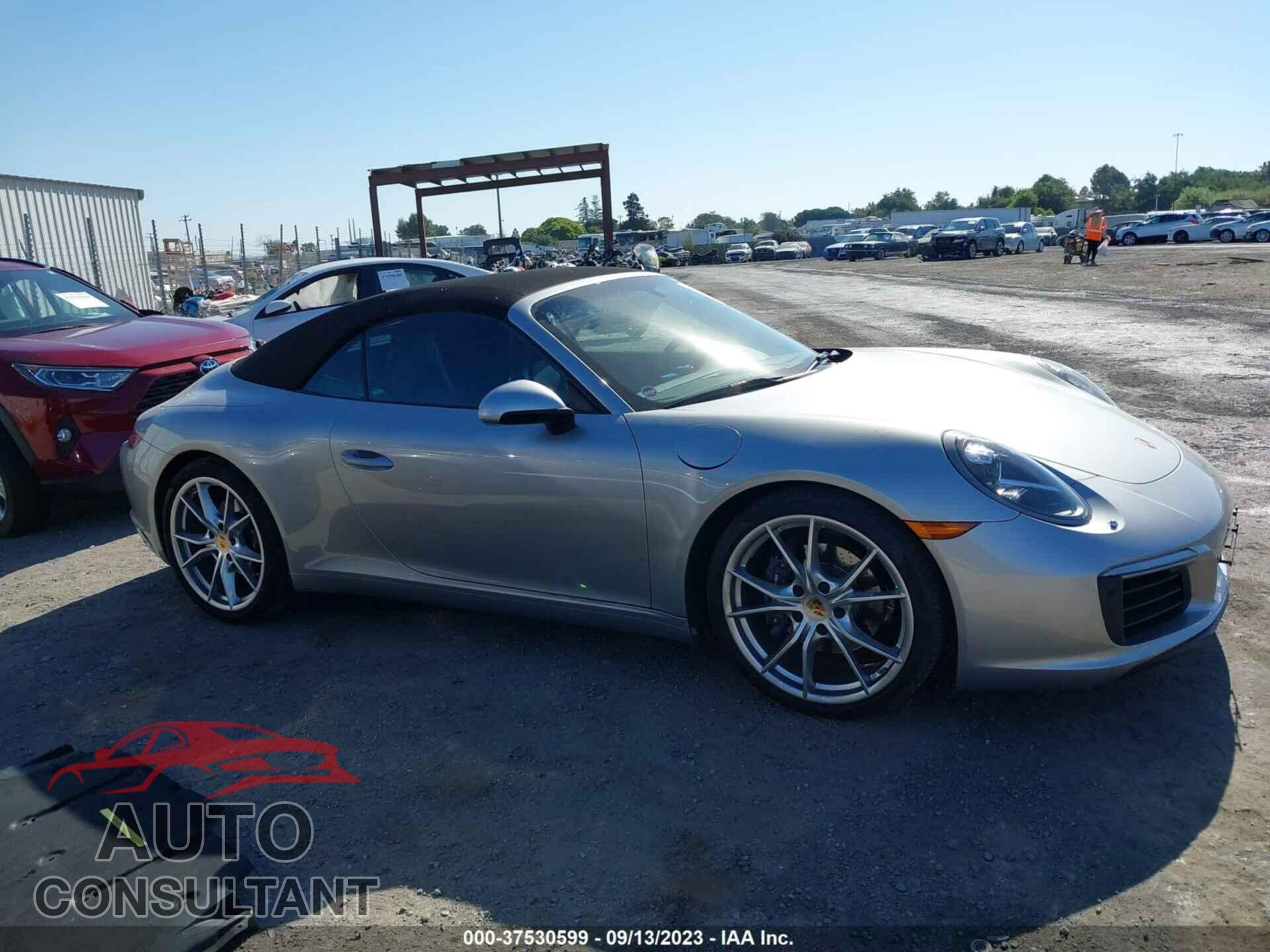 PORSCHE 911 2017 - WP0CA2A93HS141163