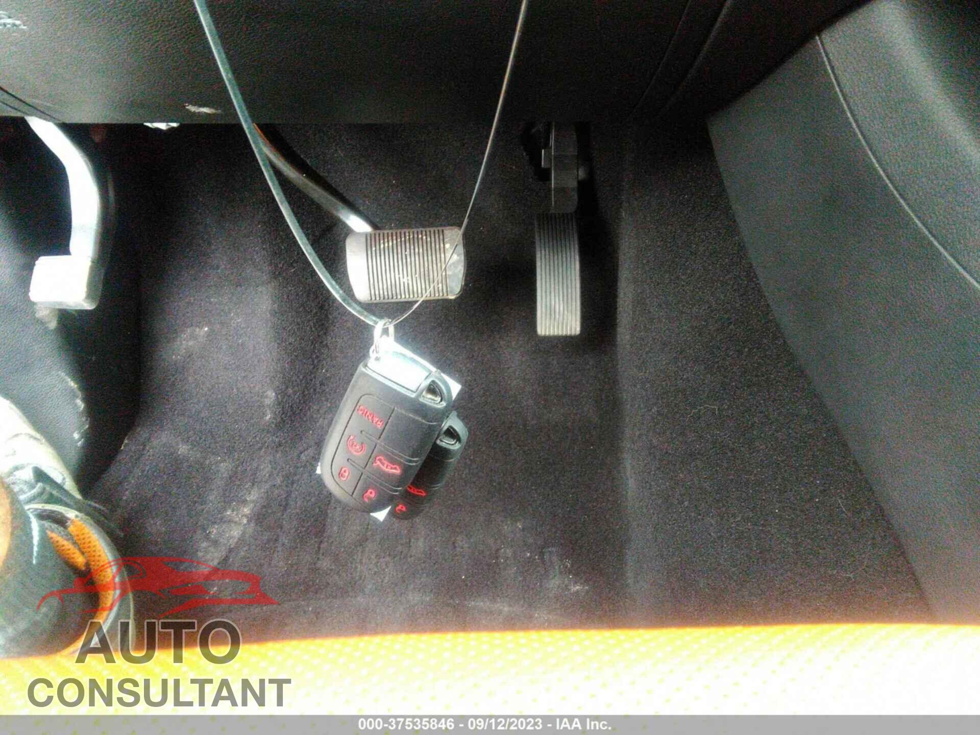 DODGE DURANGO 2020 - 1C4SDJCT1LC212868