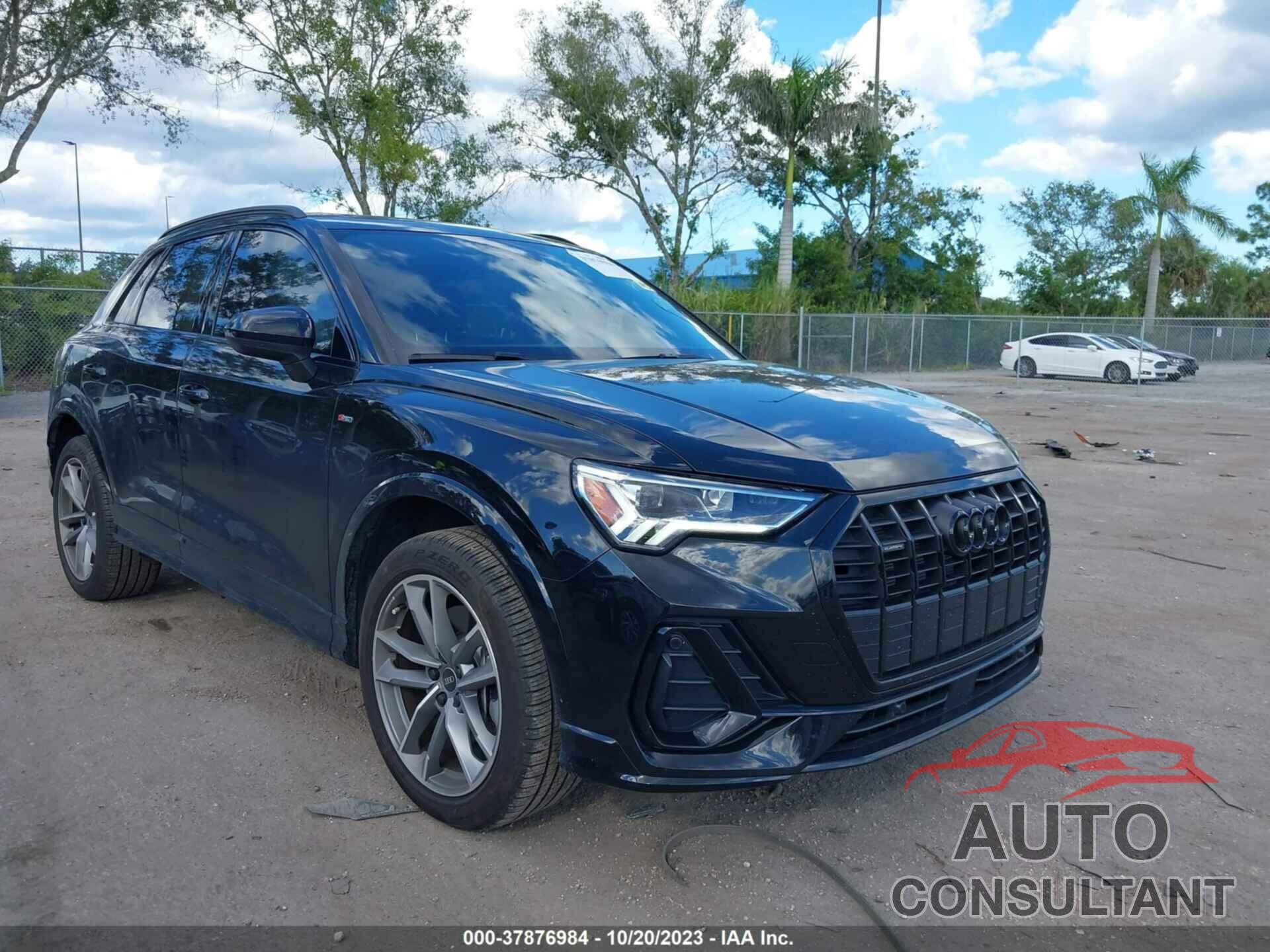 AUDI Q3 2023 - WA1DECF32P1074878