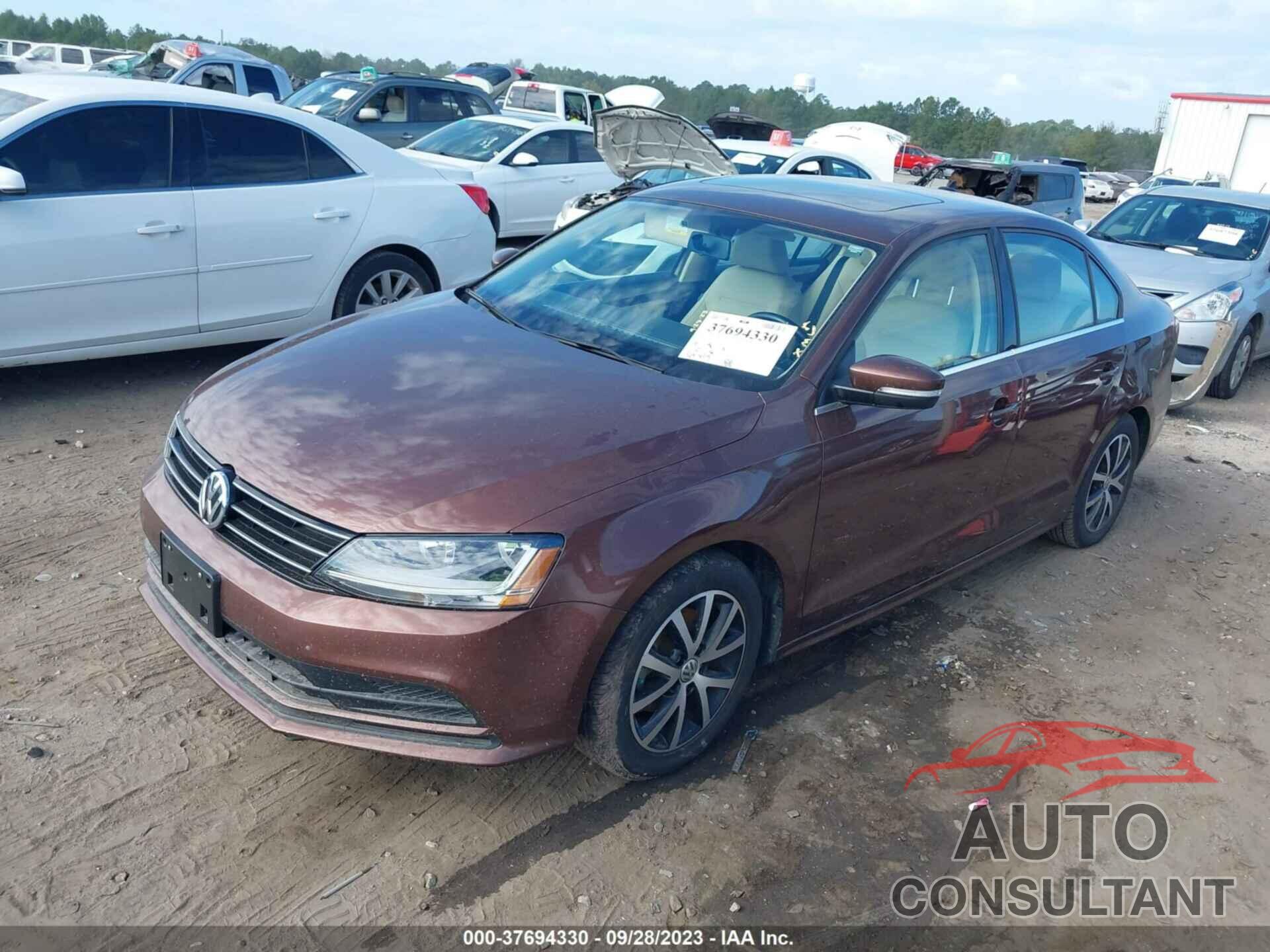 VOLKSWAGEN JETTA 2017 - 3VWB67AJ2HM339324