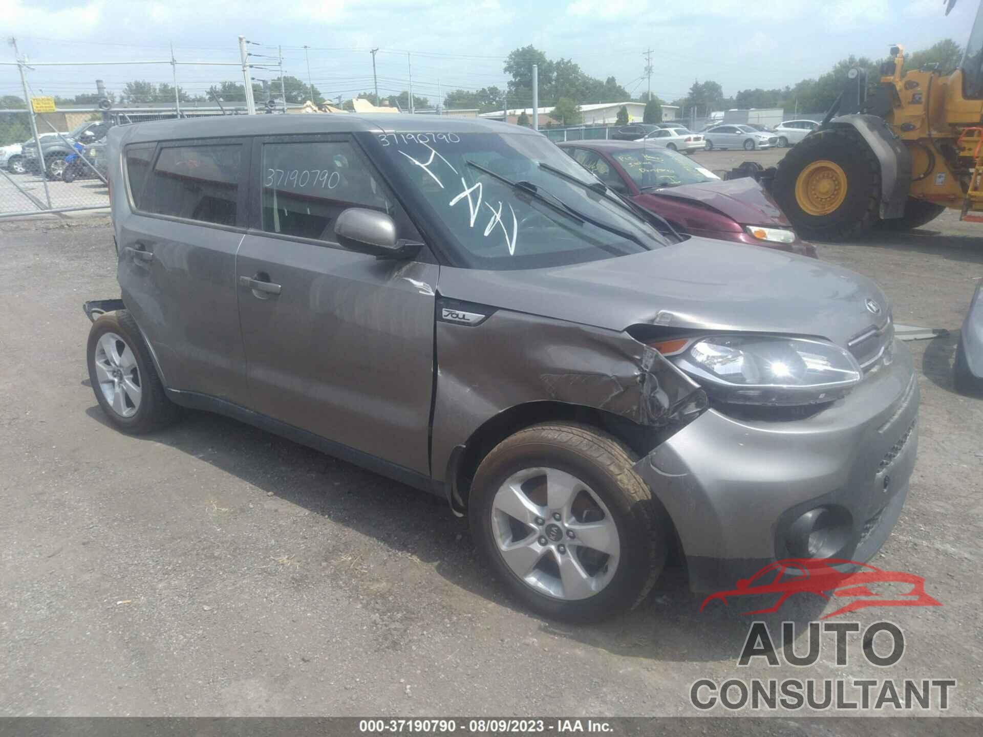 KIA SOUL 2018 - KNDJN2A22J7582399