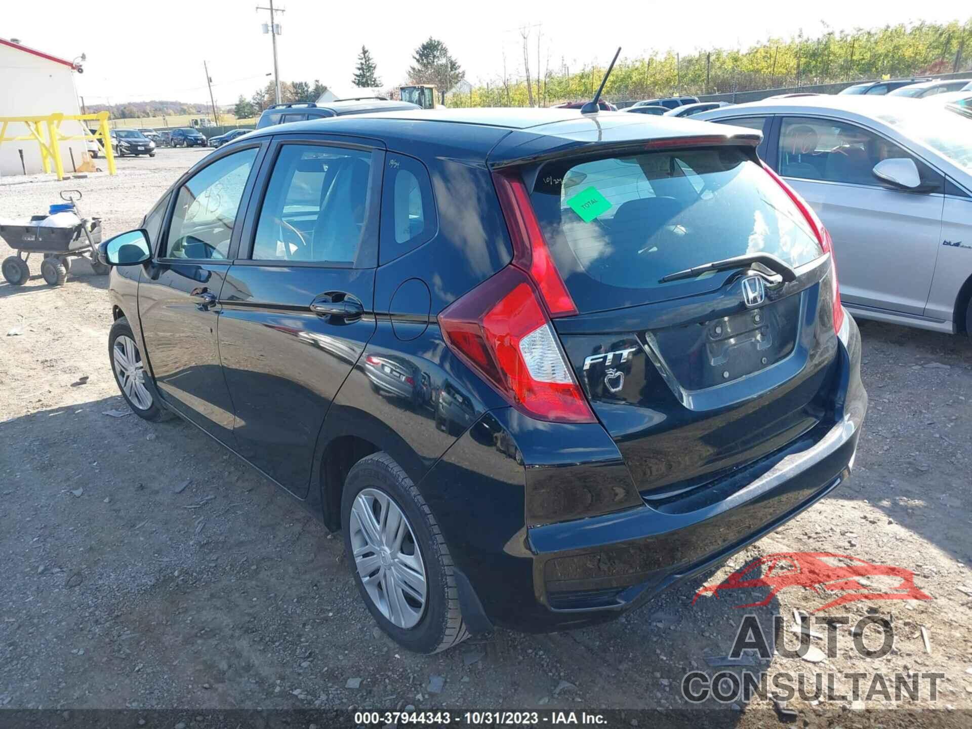 HONDA FIT 2019 - 3HGGK5H49KM711825