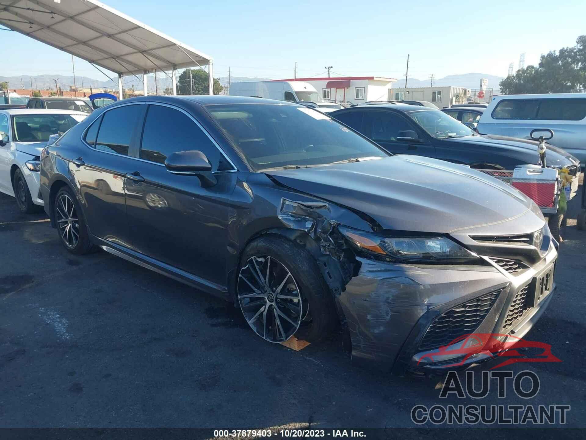 TOYOTA CAMRY 2023 - 4T1G11AK5PU737128