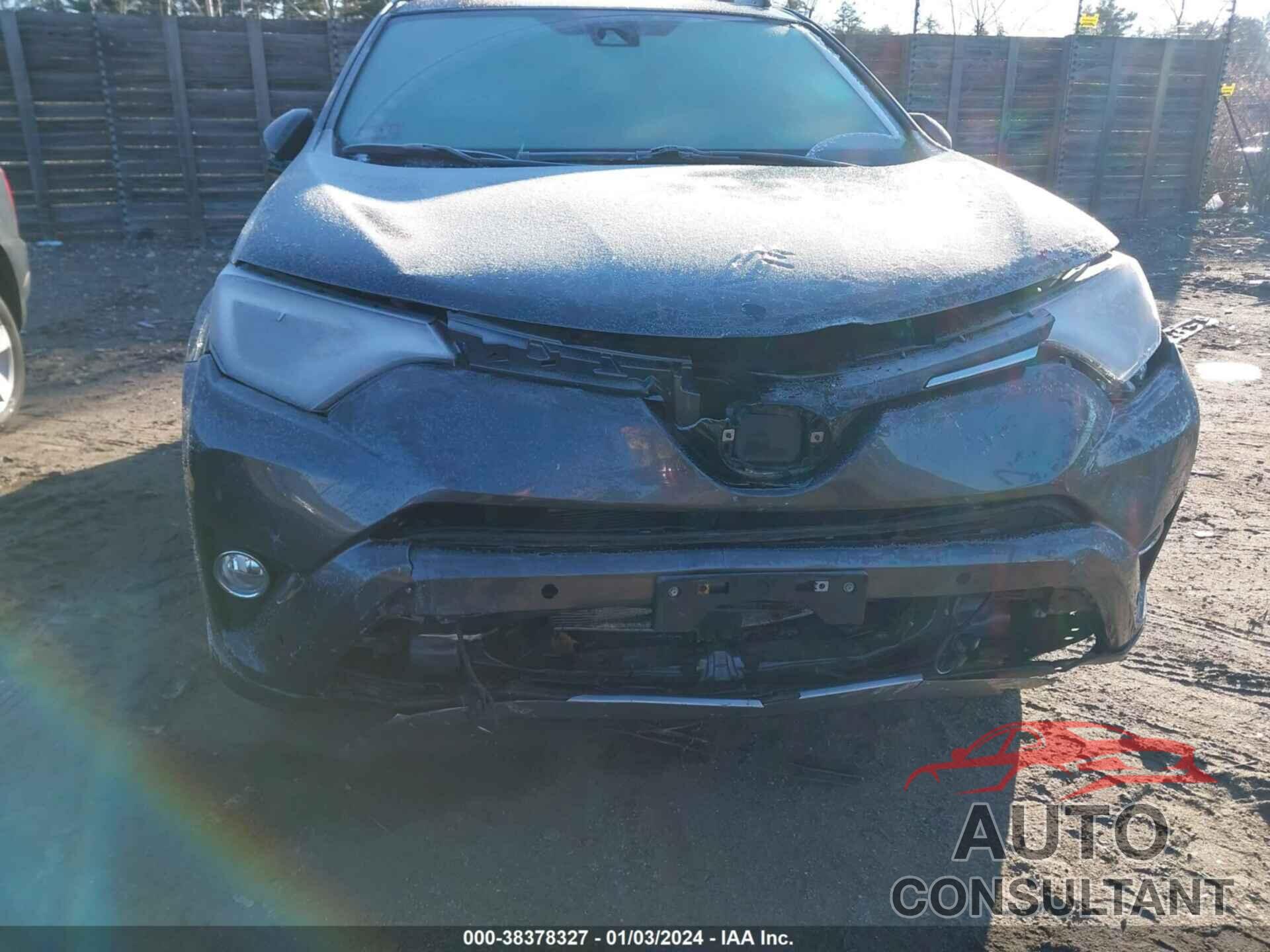 TOYOTA RAV4 HYBRID 2018 - JTMRJREV2JD246460