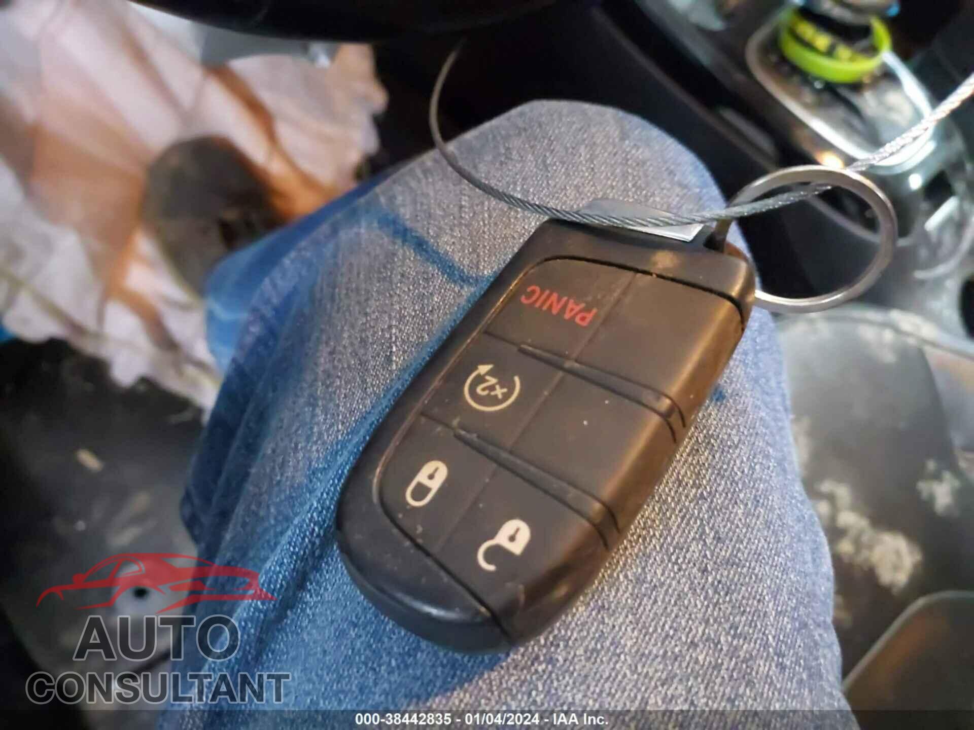 JEEP COMPASS 2020 - 3C4NJDCB5LT170594