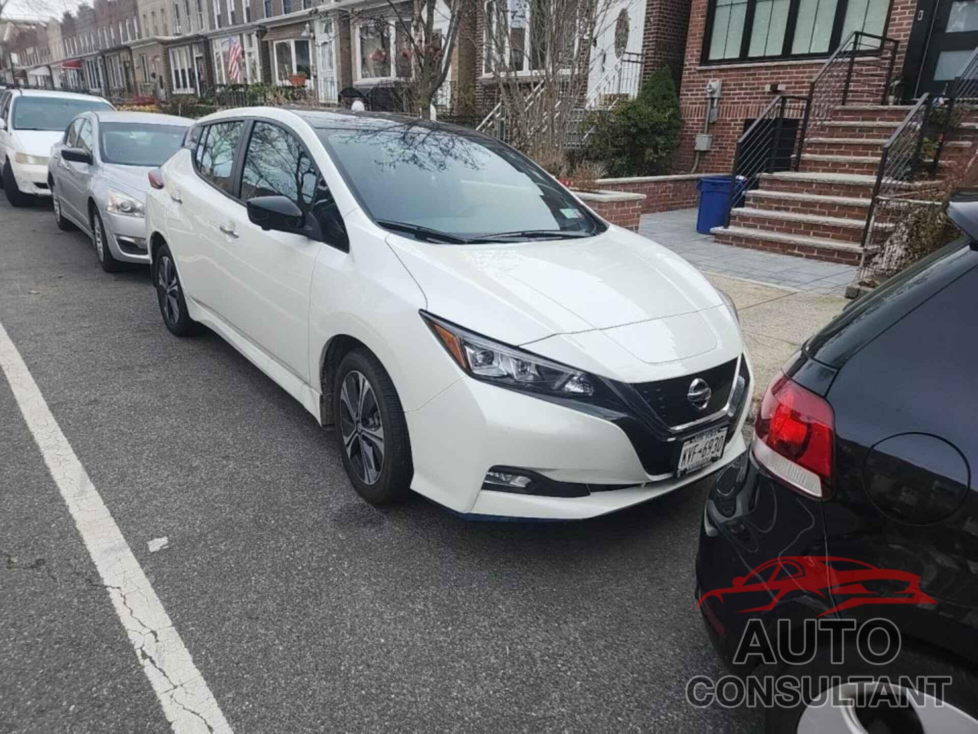 NISSAN LEAF 2022 - 1N4BZ1CV2NC553188