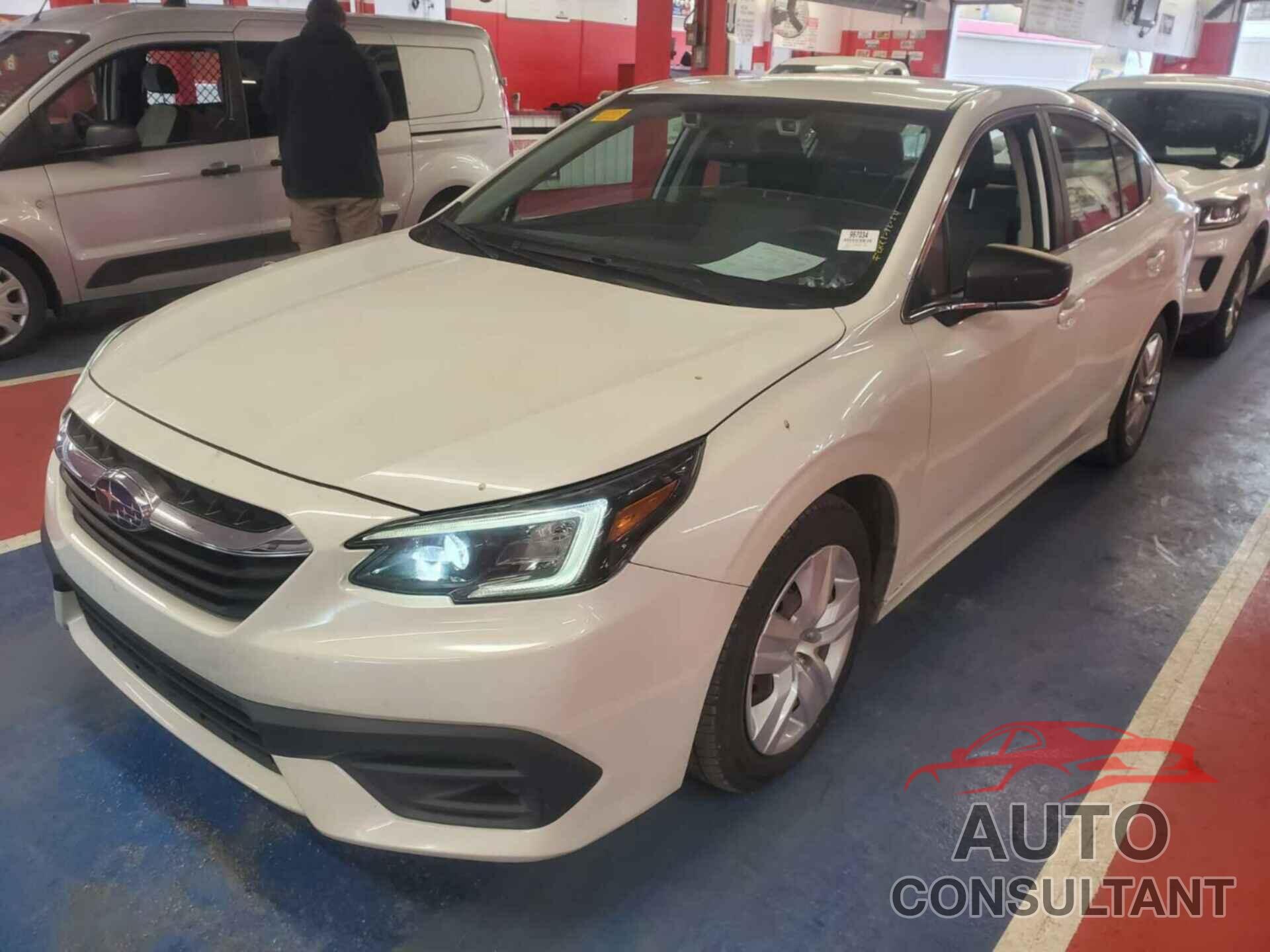 SUBARU LEGACY 2020 - 4S3BWAA66L3031031