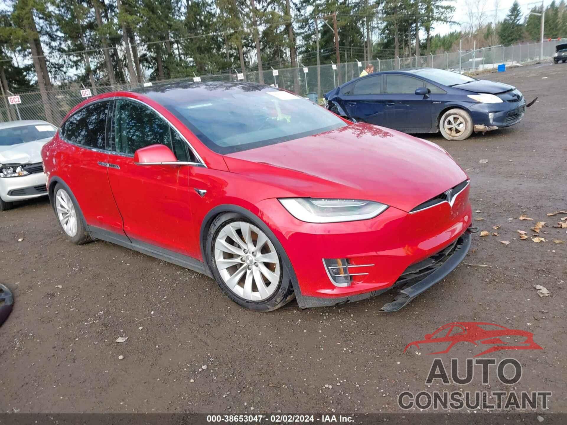 TESLA MODEL X 2020 - 5YJXCDE25LF270208