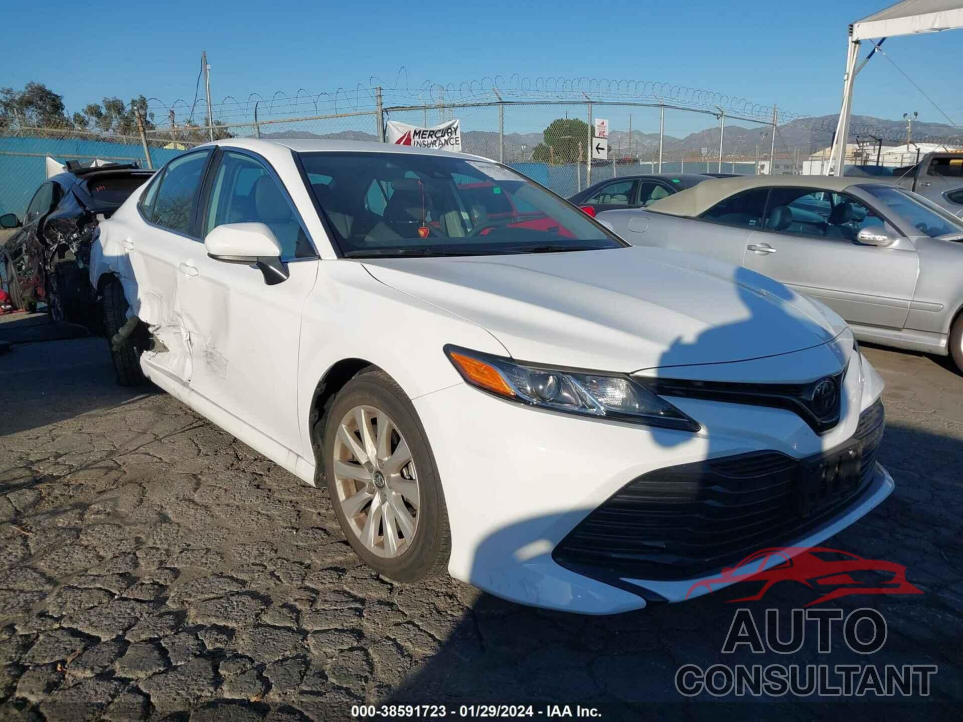 TOYOTA CAMRY 2020 - 4T1C11AK6LU886284