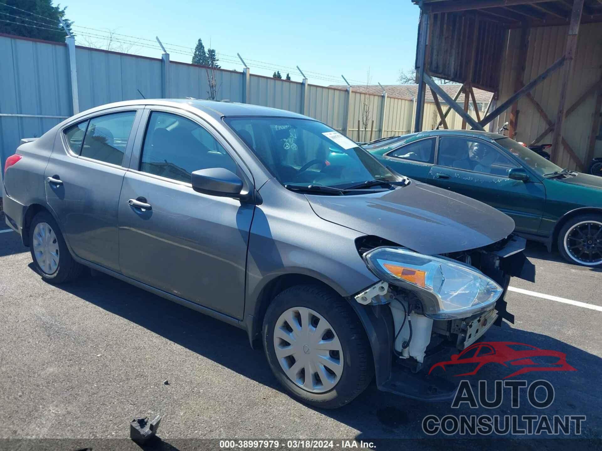 NISSAN VERSA 2017 - 3N1CN7AP6HL820250