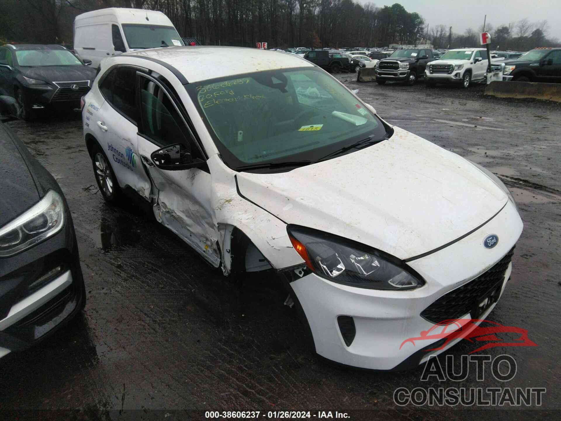 FORD ESCAPE 2020 - 1FMCU0G6XLUB44207