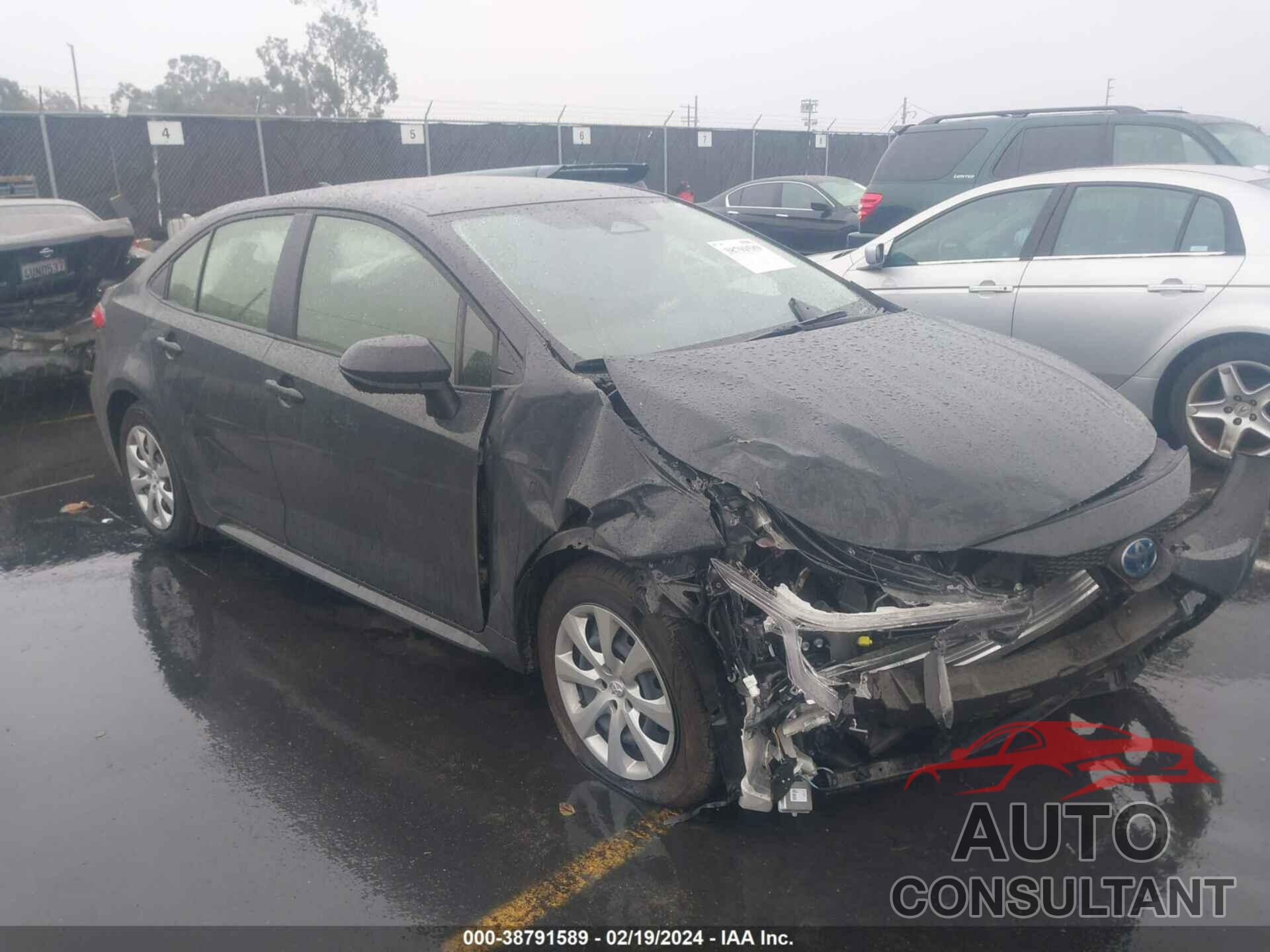 TOYOTA COROLLA 2023 - JTDBCMFE7P3005361