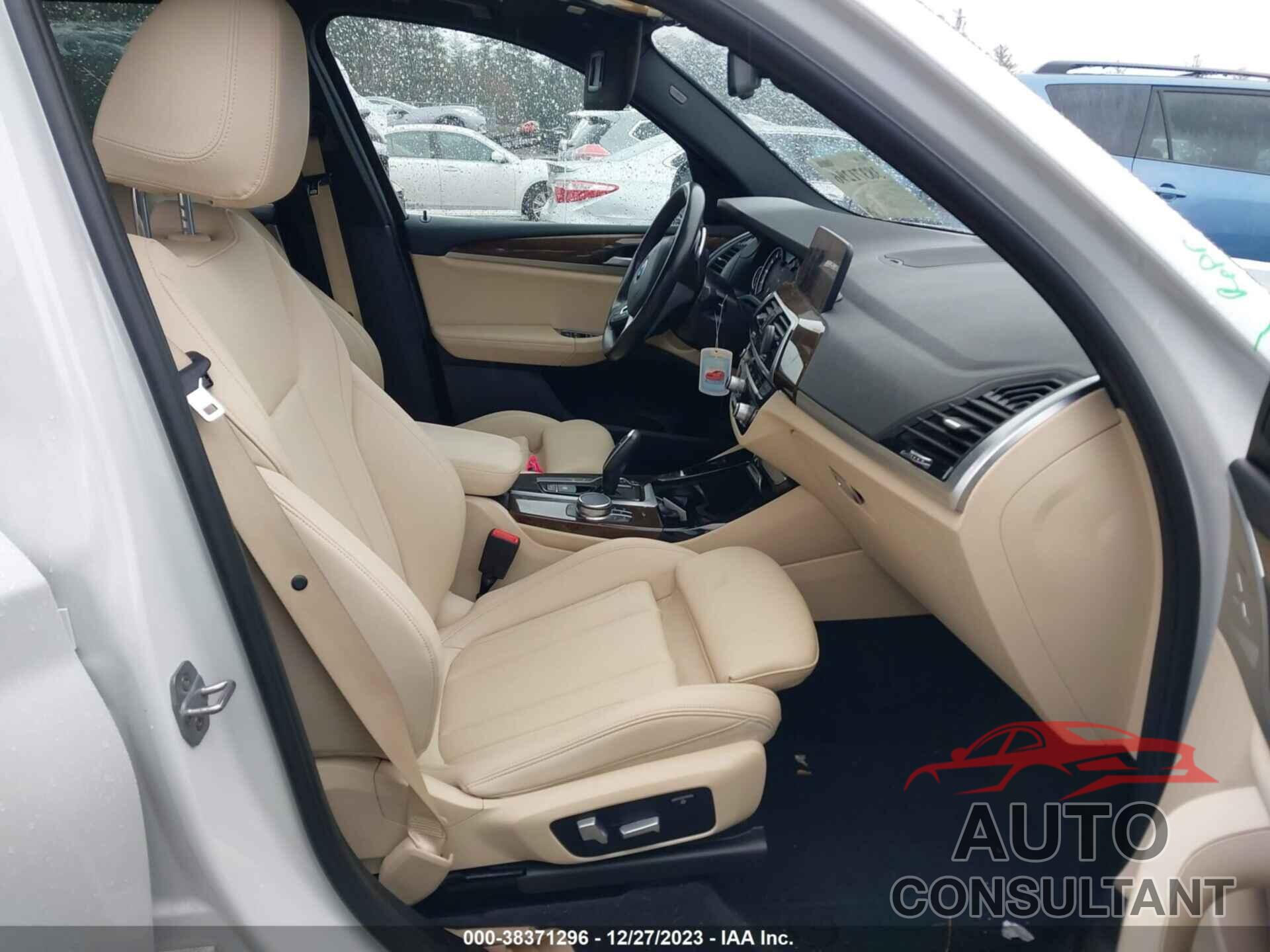 BMW X3 2019 - 5UXTR9C55KLE16773