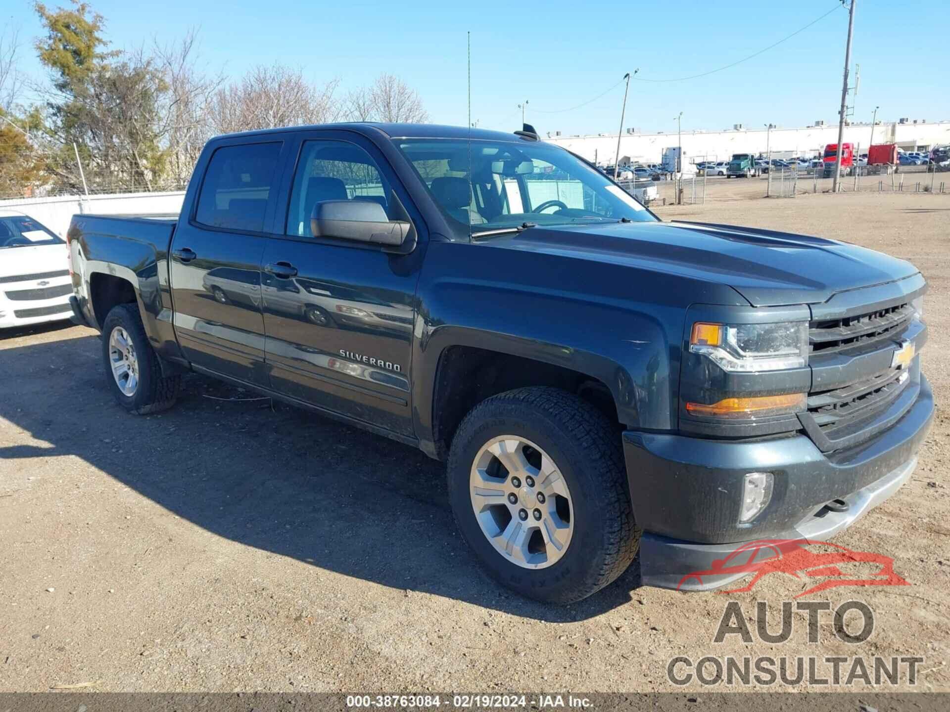 CHEVROLET SILVERADO 1500 2018 - 3GCUKREC3JG495987