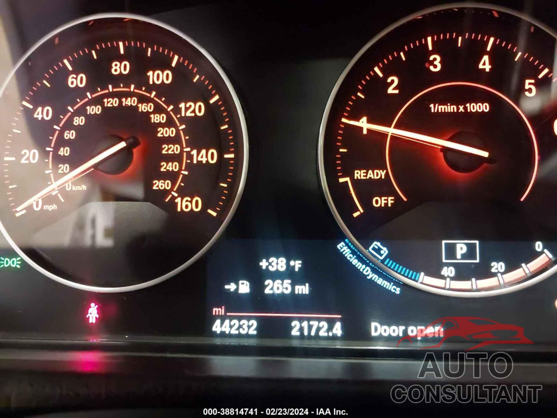 BMW 320I 2016 - WBA8A3C53GK689620