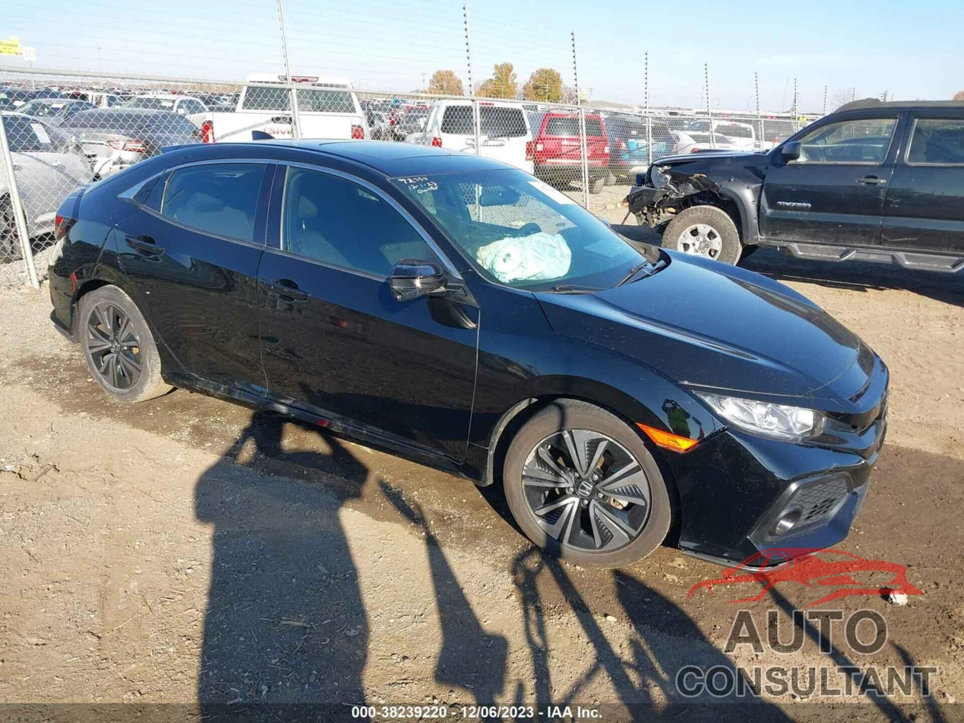 HONDA CIVIC 2018 - SHHFK7H5XJU209096