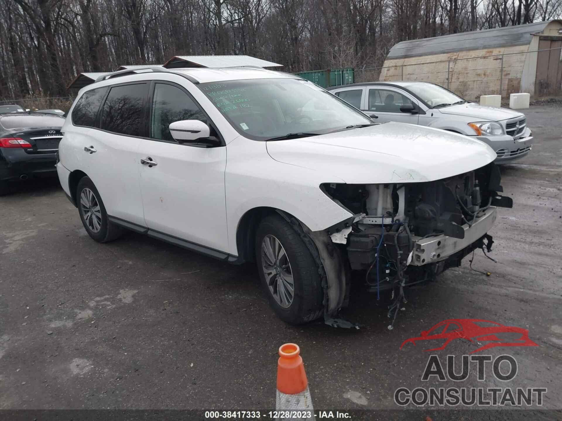 NISSAN PATHFINDER 2018 - 5N1DR2MN2JC612737