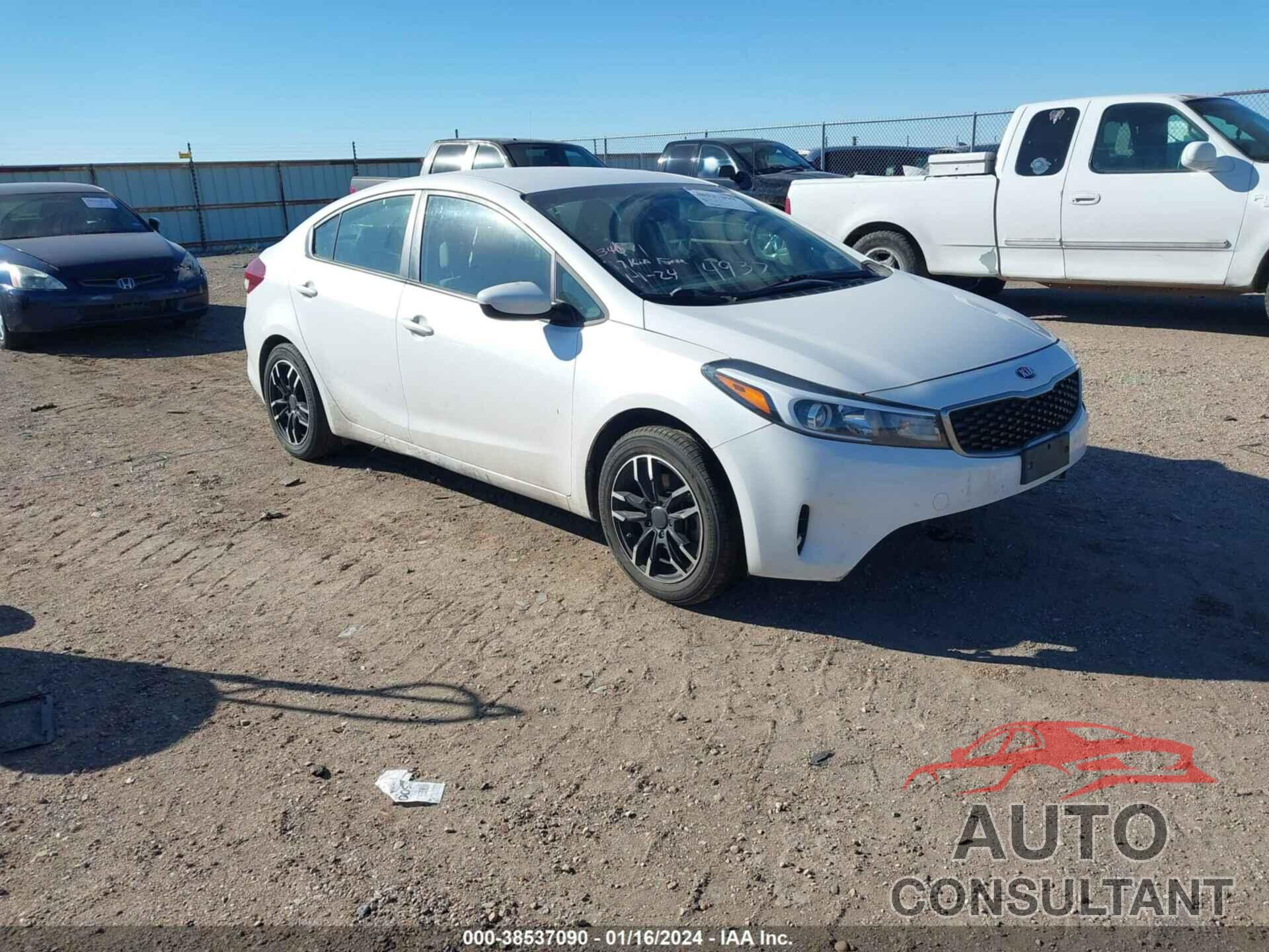 KIA FORTE 2017 - 3KPFL4A74HE134937