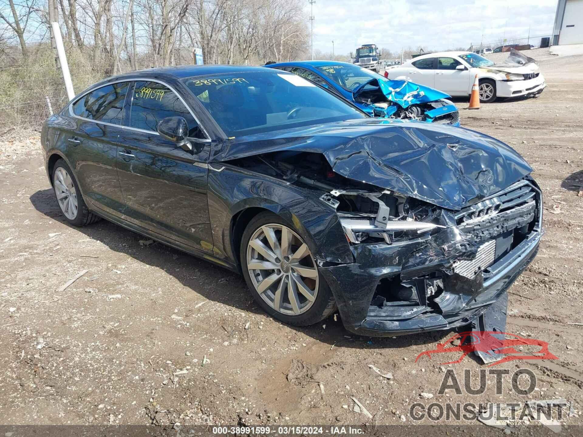 AUDI A5 2018 - WAUBNCF54JA023708