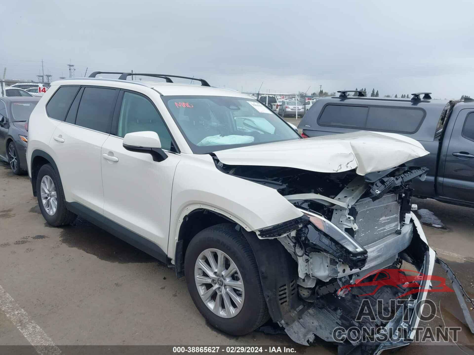TOYOTA GRAND HIGHLANDER 2024 - 5TDAAAB52RS032801