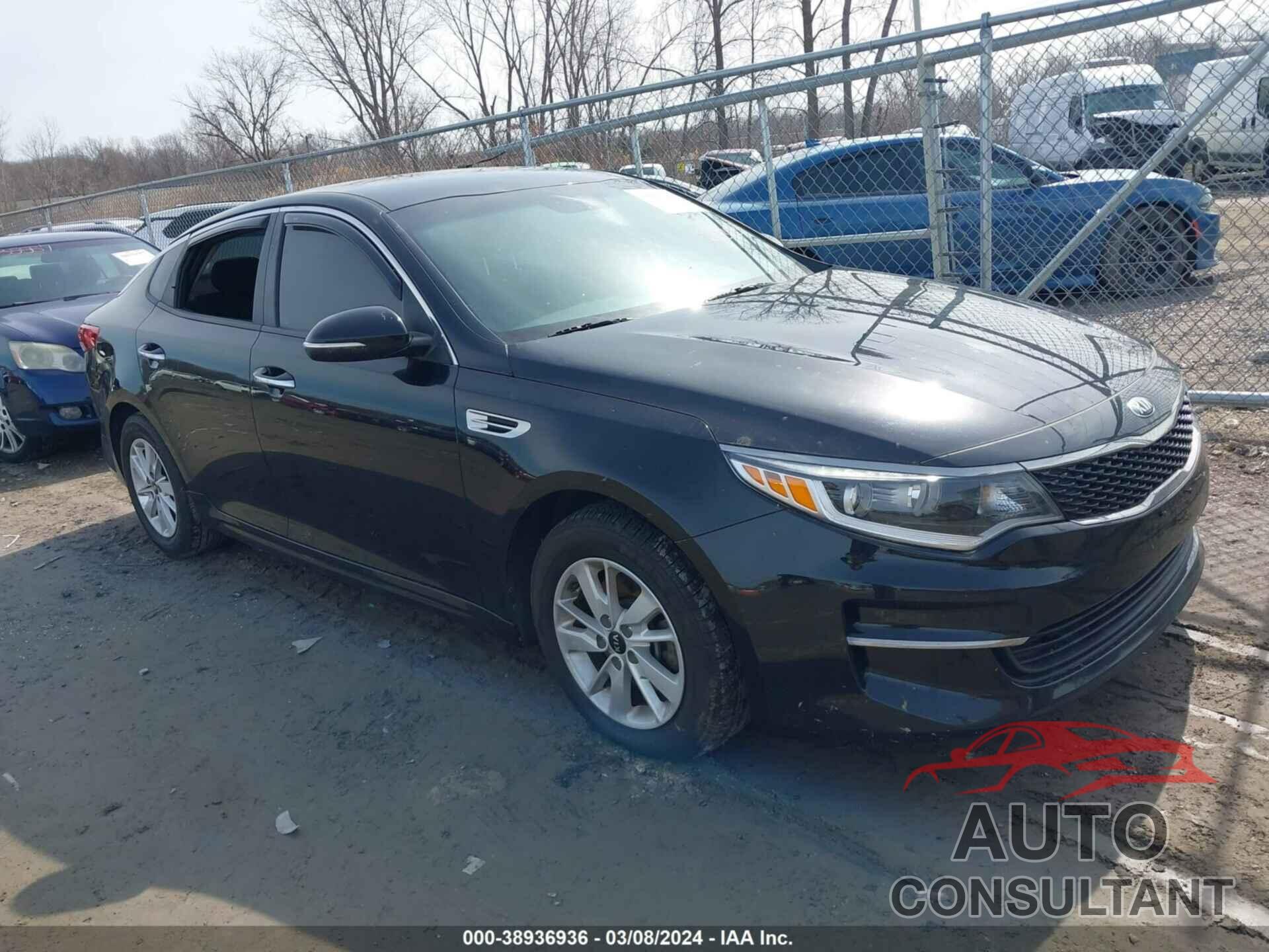 KIA OPTIMA 2018 - 5XXGT4L37JG186512