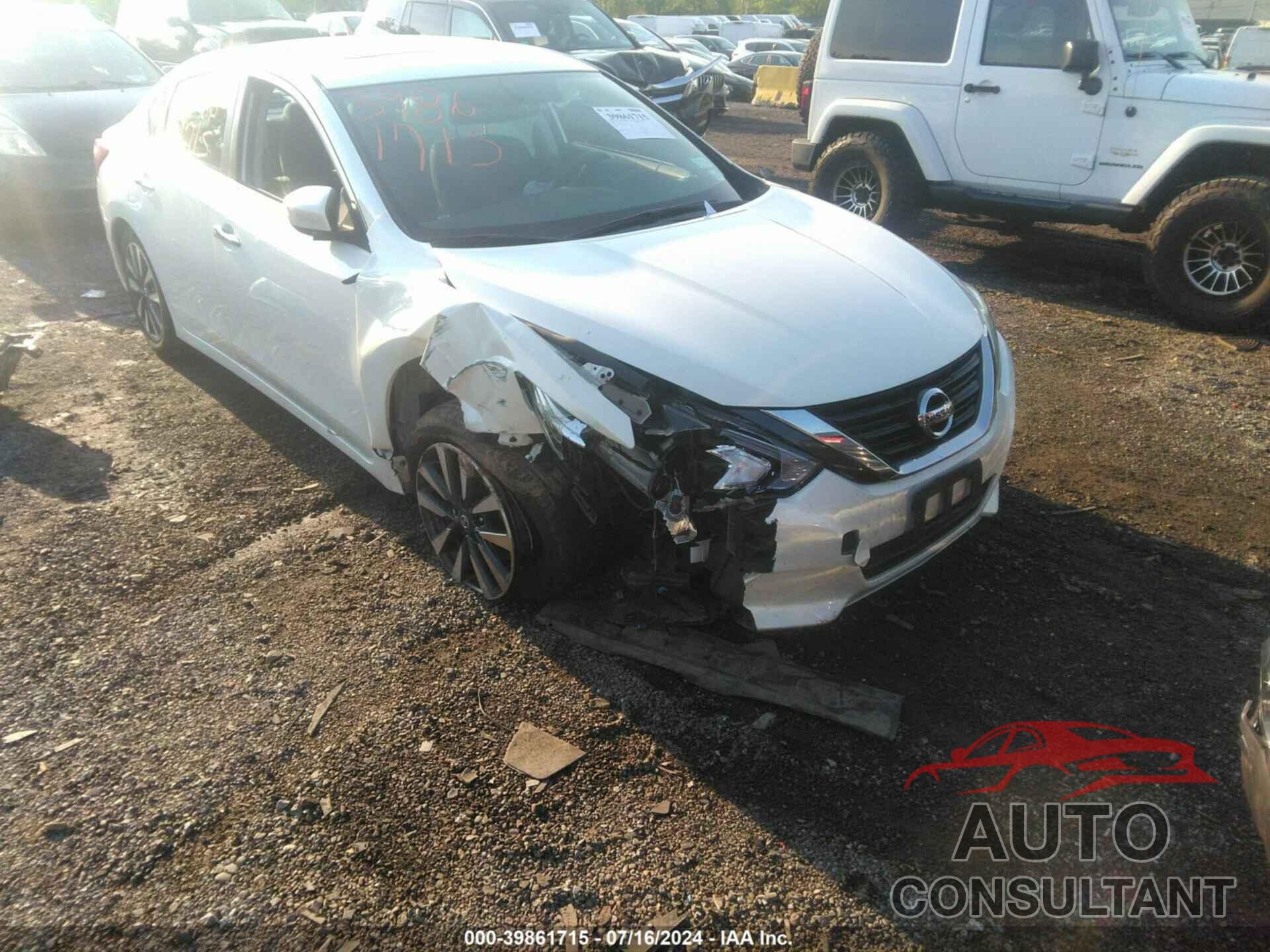 NISSAN ALTIMA 2017 - 1N4AL3AP2HC179893