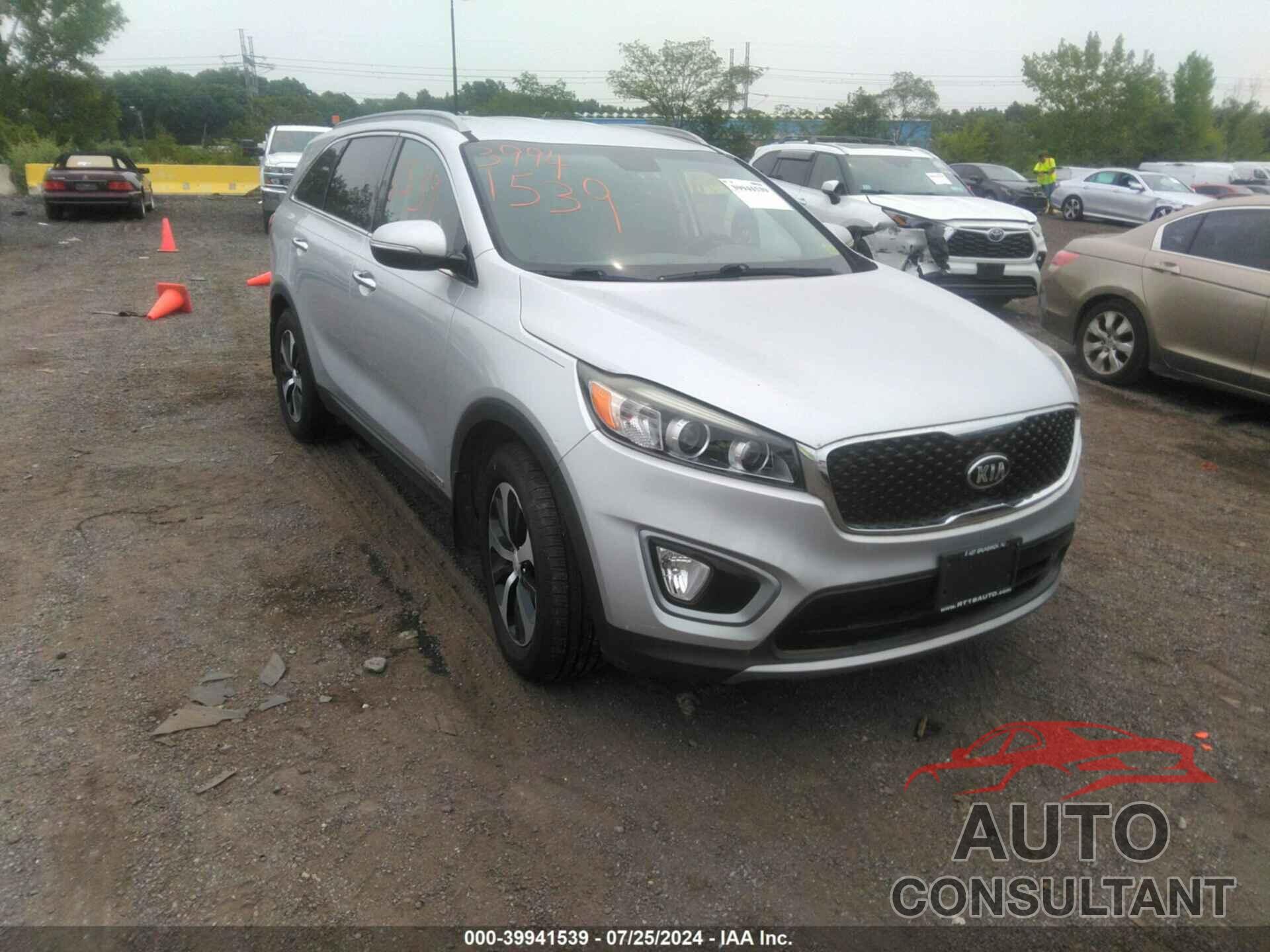 KIA SORENTO 2016 - 5XYPHDA56GG016460