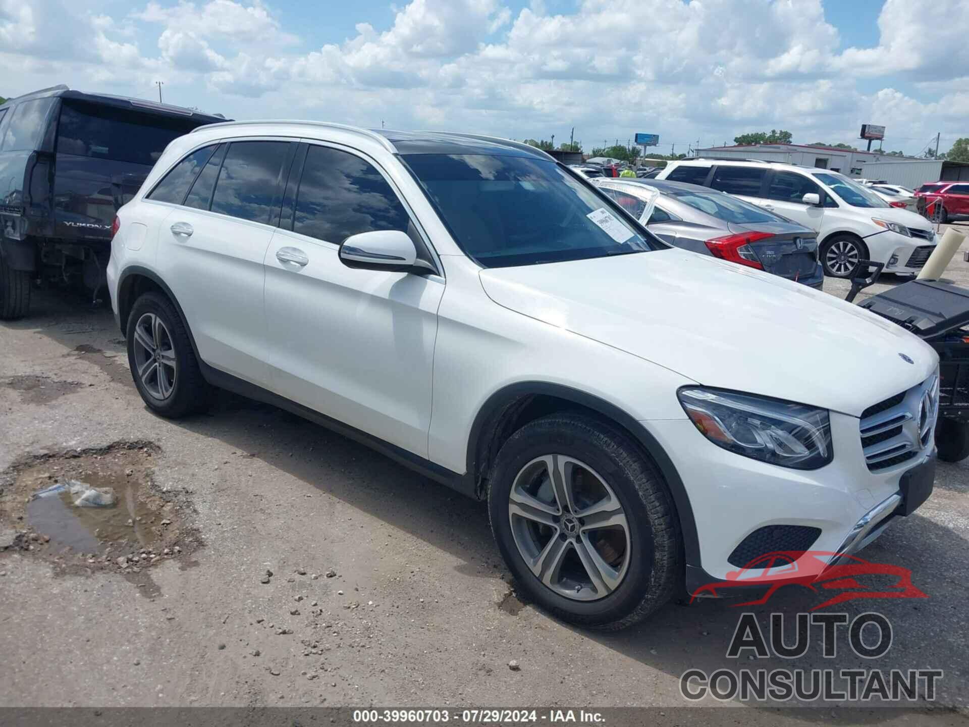 MERCEDES-BENZ GLC 300 2019 - WDC0G4JBXK1000694