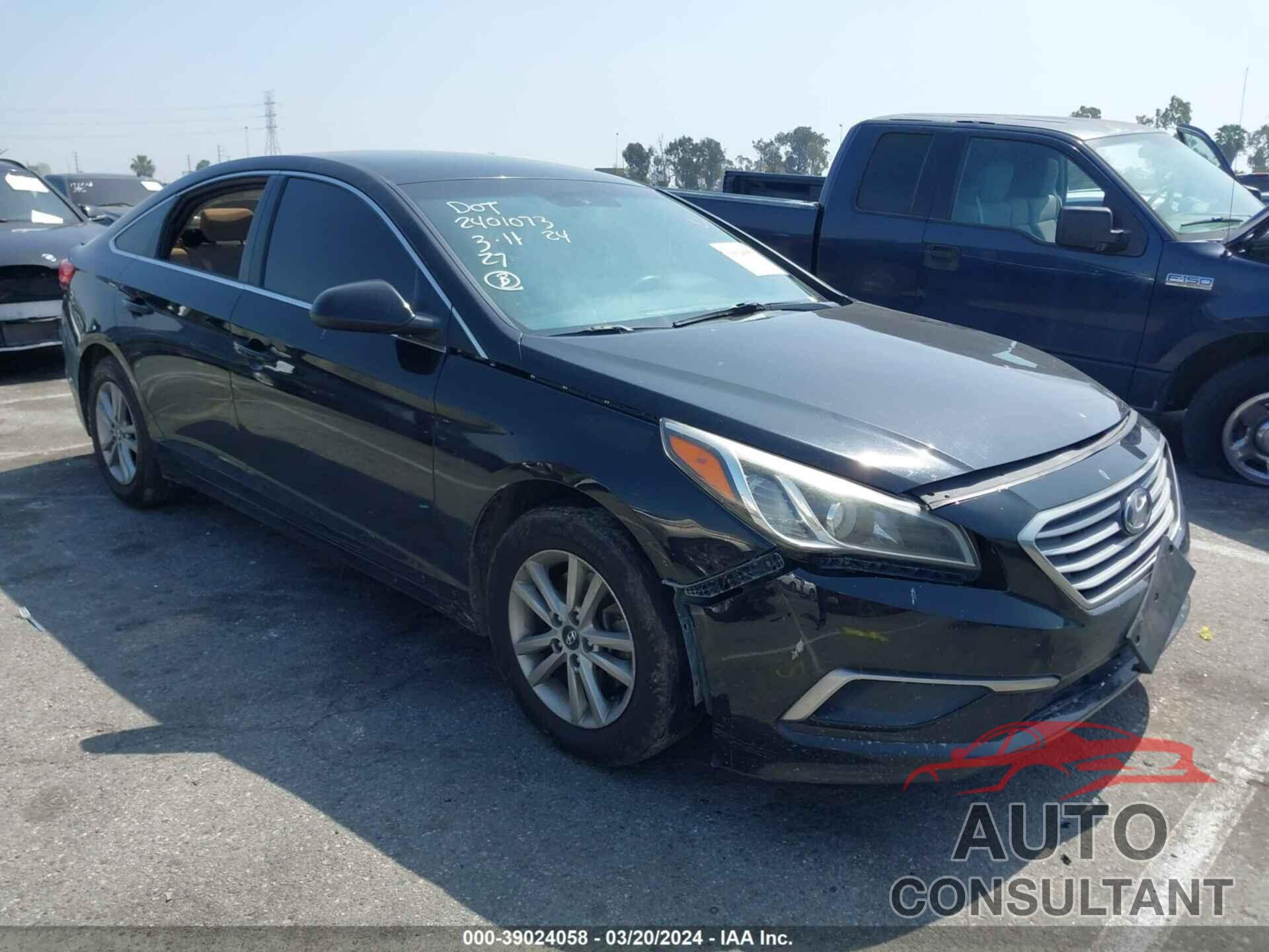 HYUNDAI SONATA 2017 - 5NPE24AF1HH476959