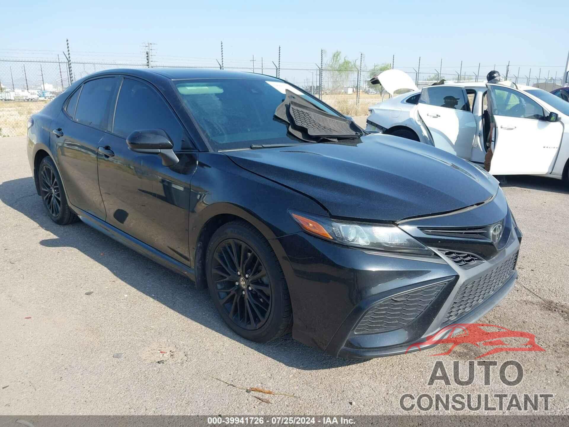 TOYOTA CAMRY 2021 - 4T1G11AK5MU495694