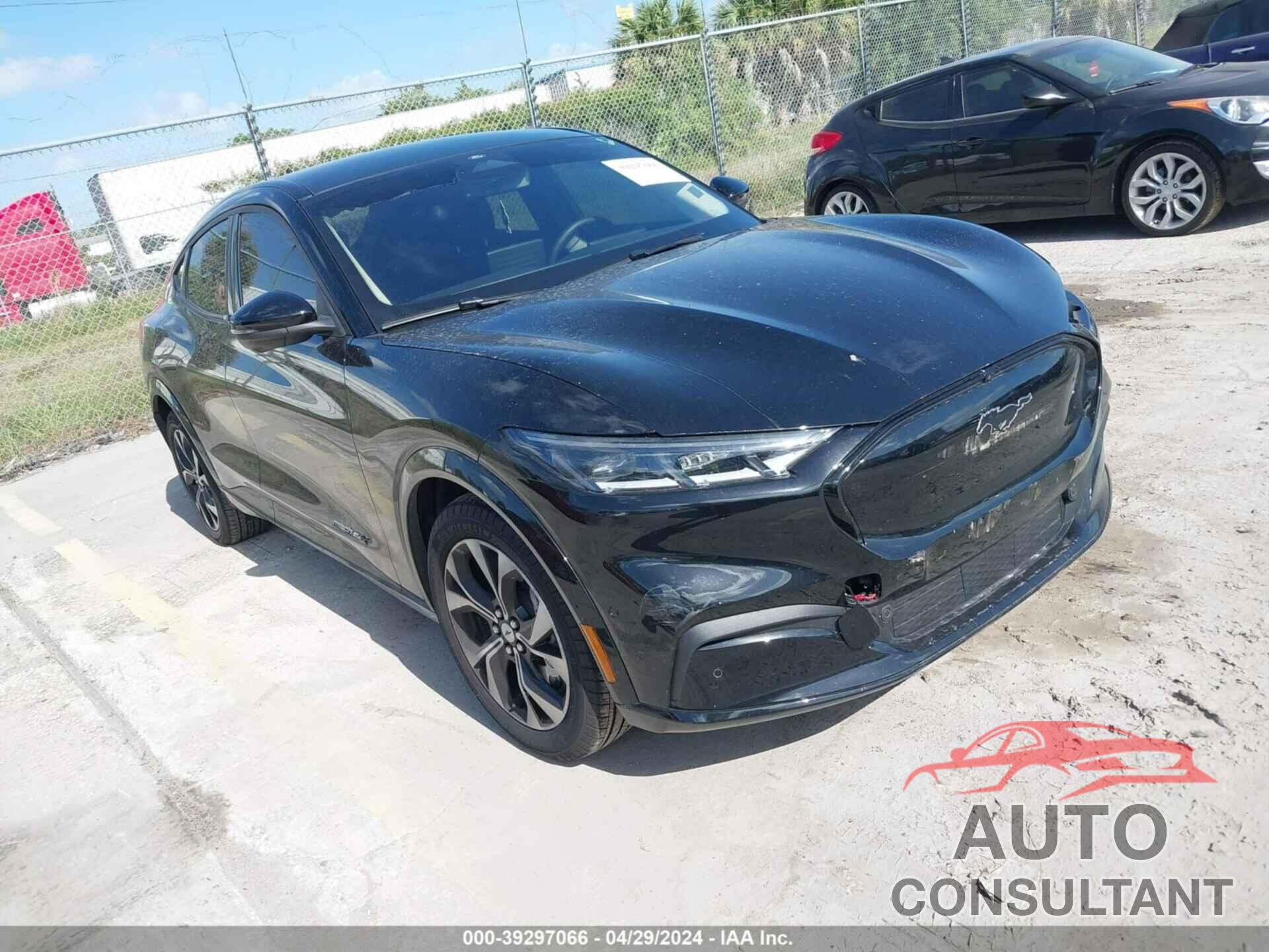 FORD MUSTANG MACH-E 2023 - 3FMTK3SU4PMA98199