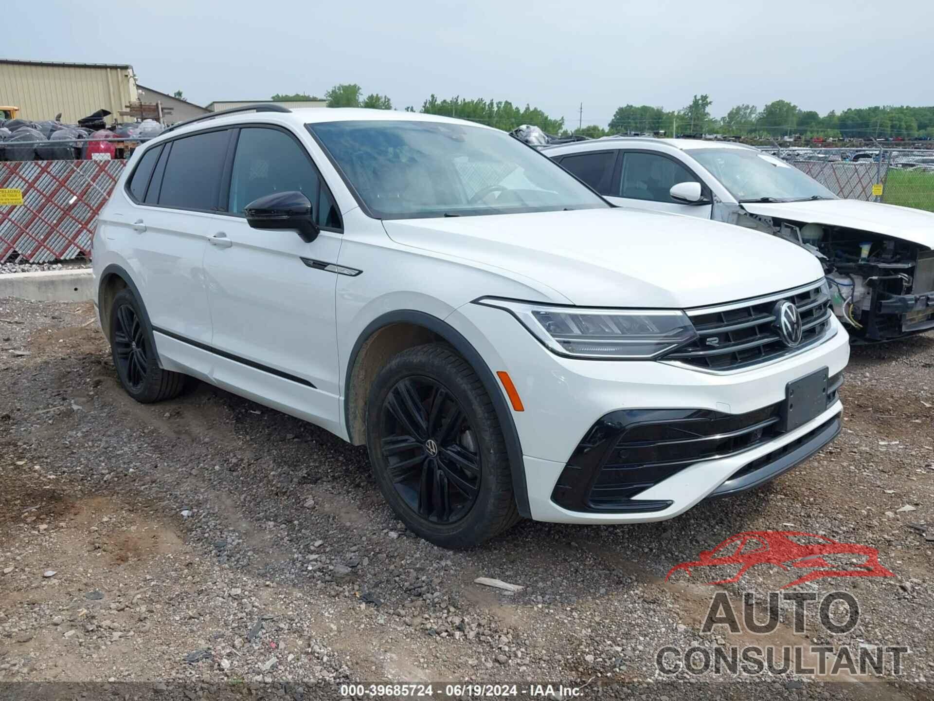 VOLKSWAGEN TIGUAN 2022 - 3VVCB7AX5NM034033