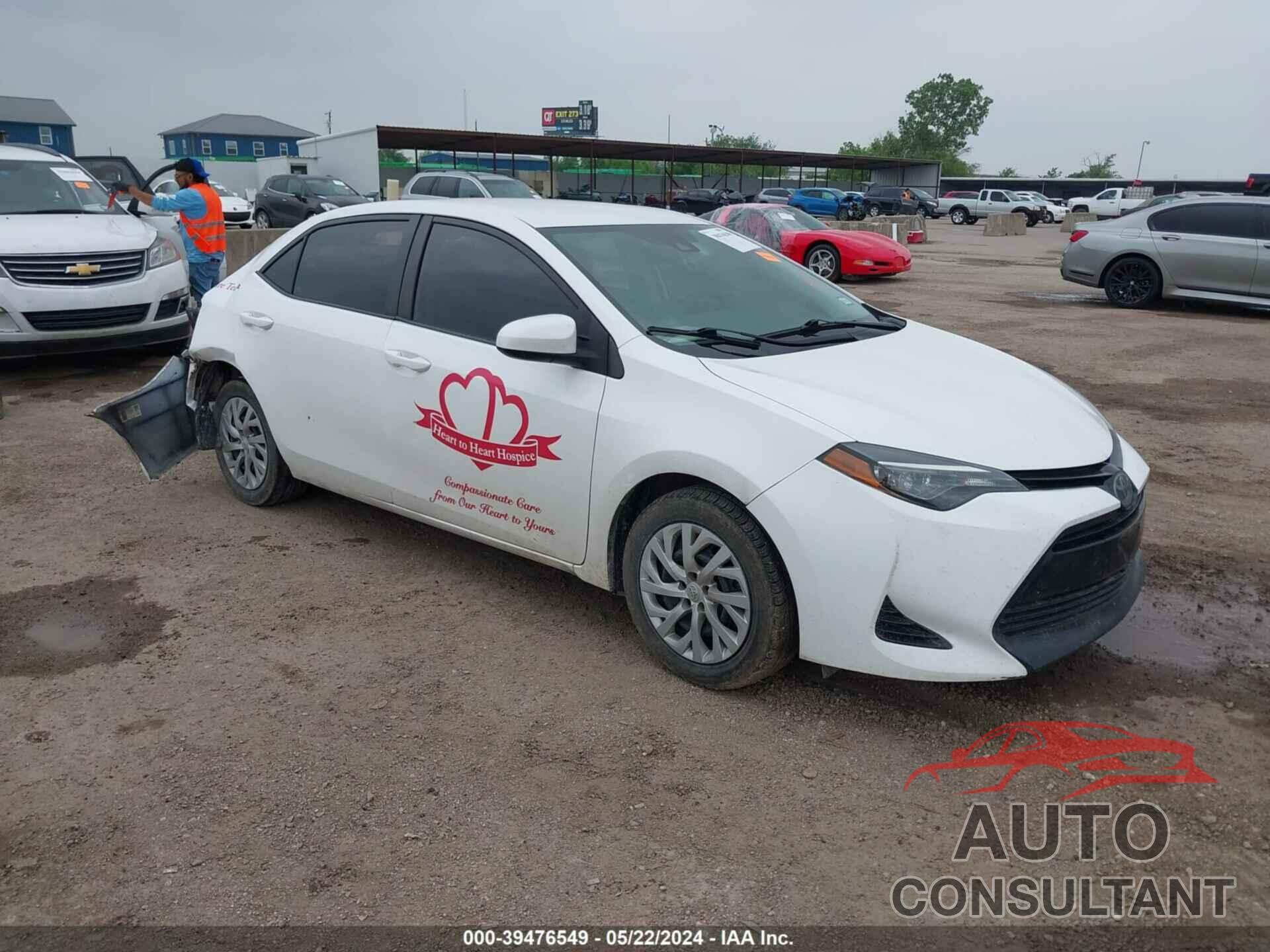 TOYOTA COROLLA 2018 - 2T1BURHE6JC081983