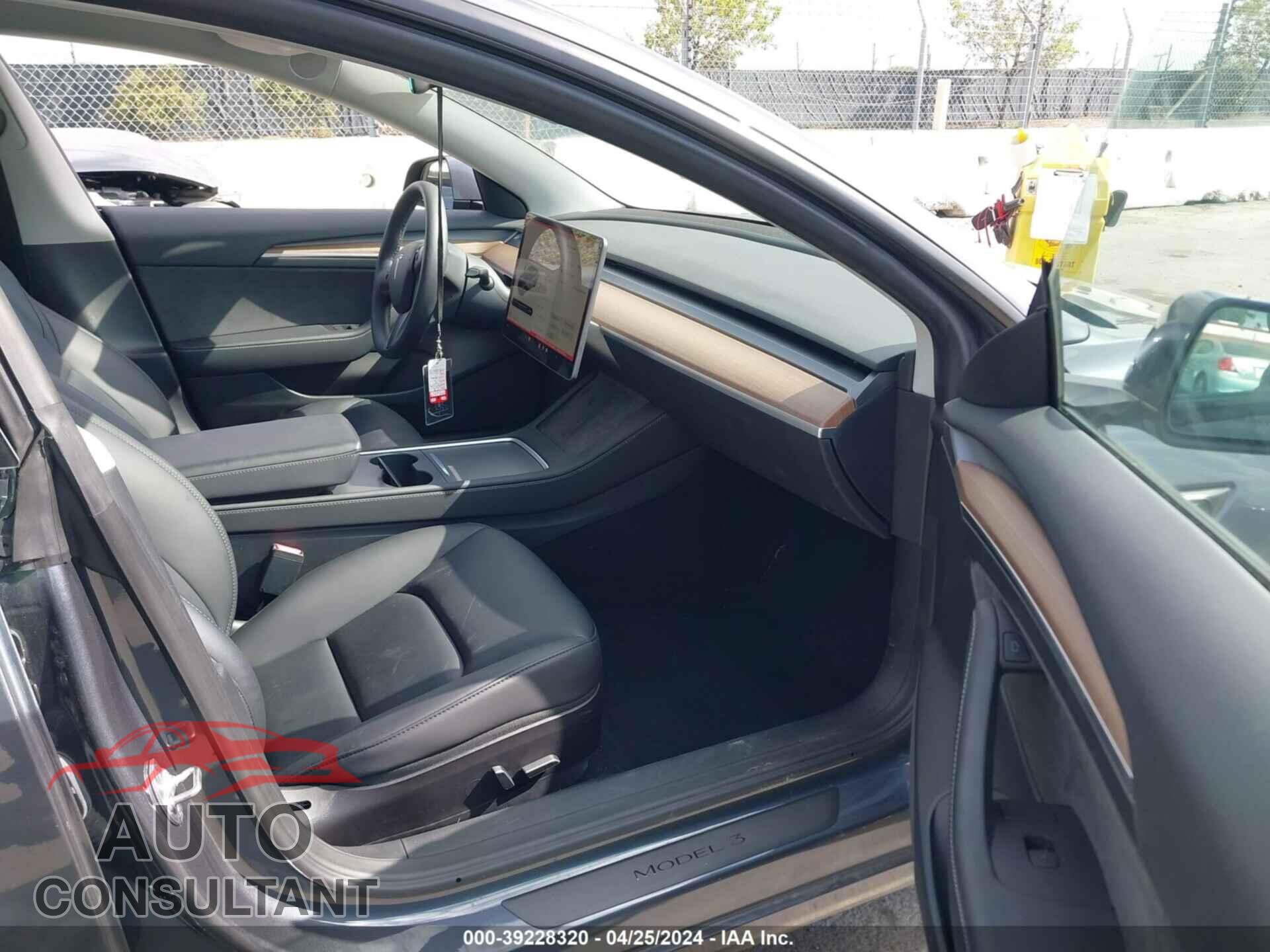 TESLA MODEL 3 2023 - 5YJ3E1EA2PF431618