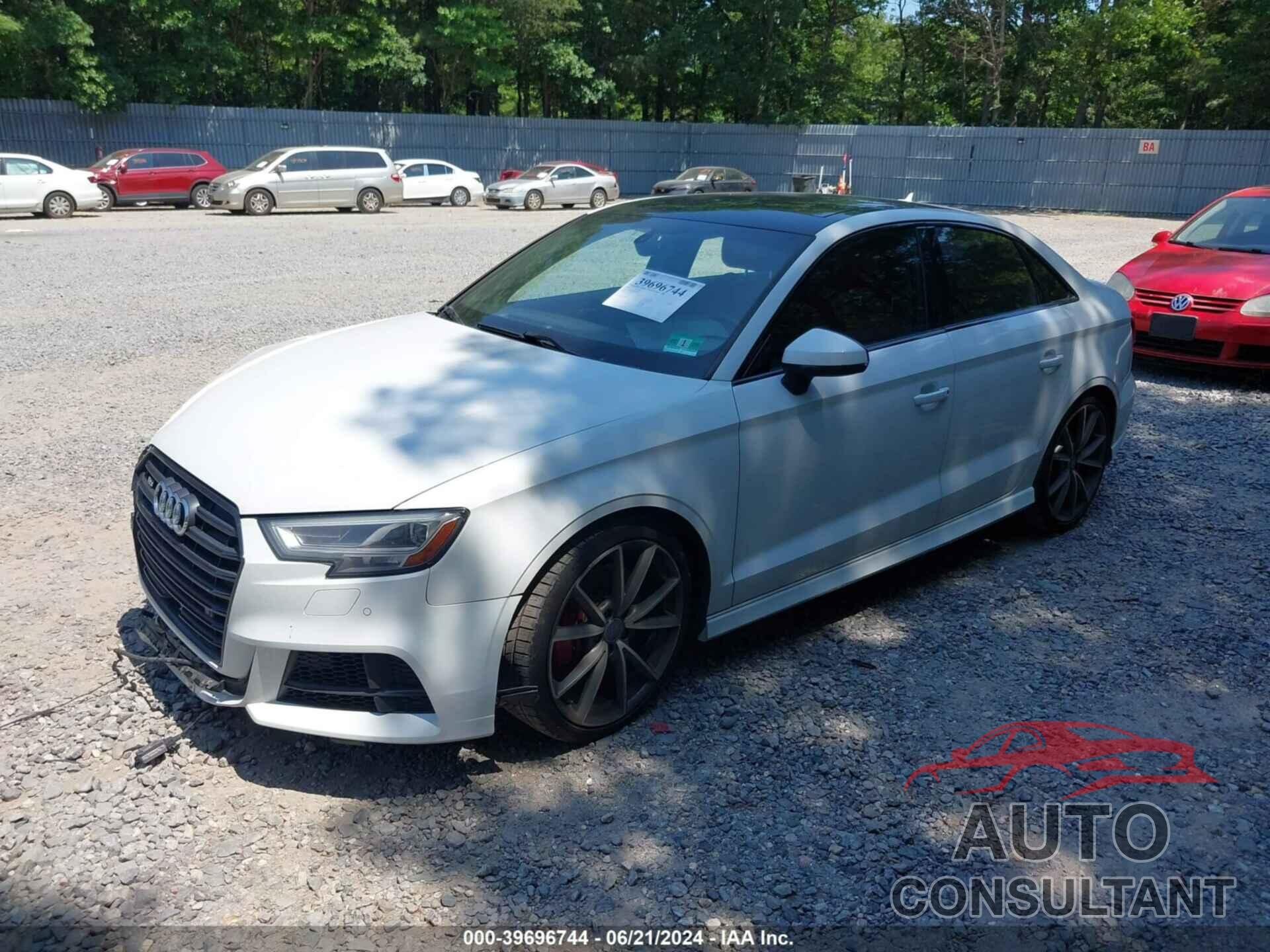 AUDI S3 2018 - WAUB1GFF8J1028101