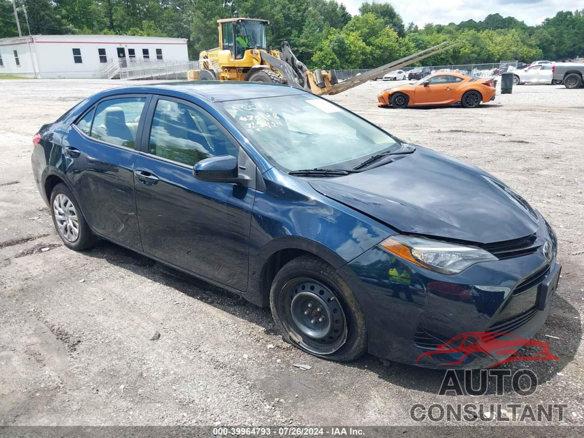 TOYOTA COROLLA 2017 - 2T1BURHE8HC930781