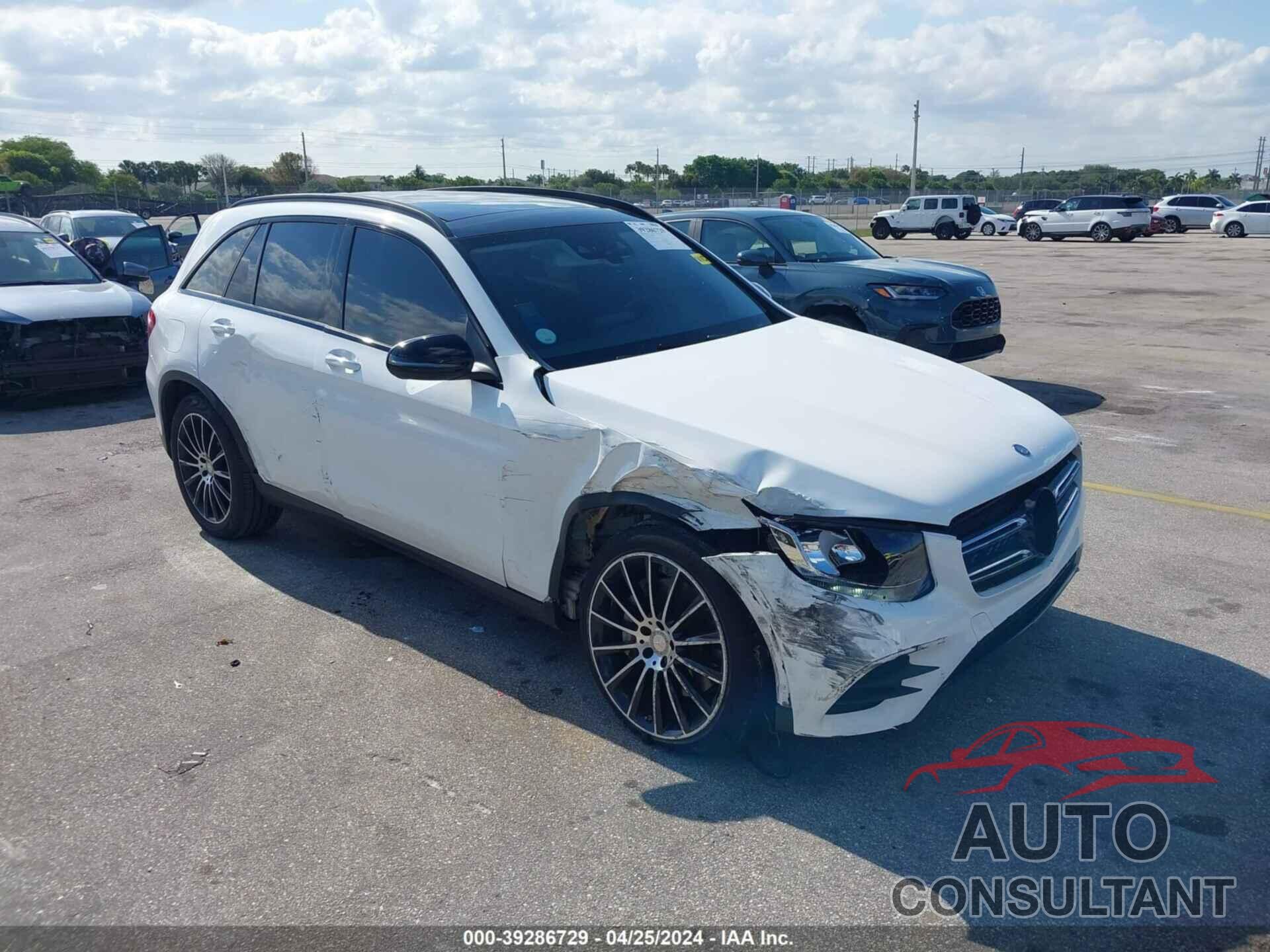 MERCEDES-BENZ GLC 2016 - WDC0G4JB5GF078200